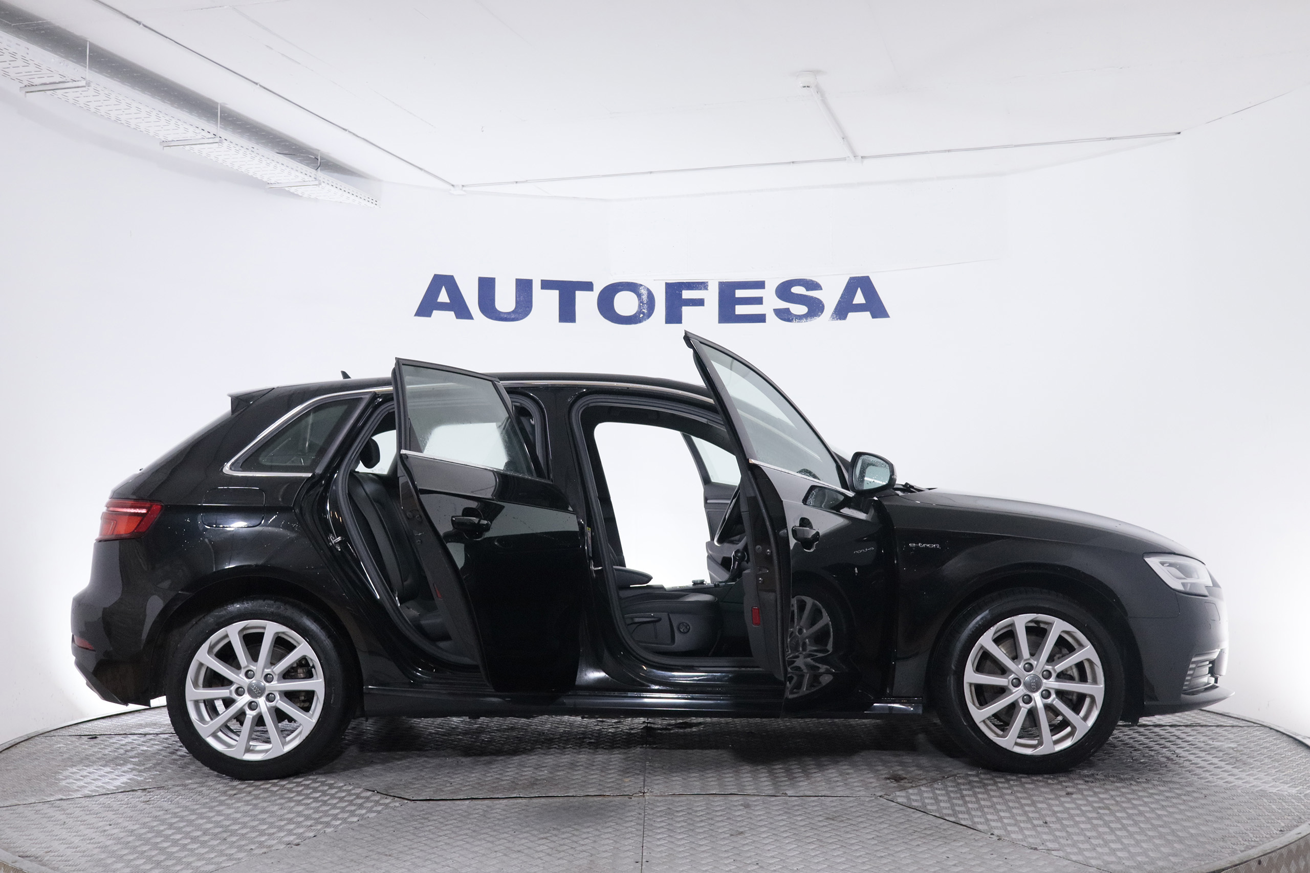 Audi A3 Sportback 1.4 E-Tron - foto 10