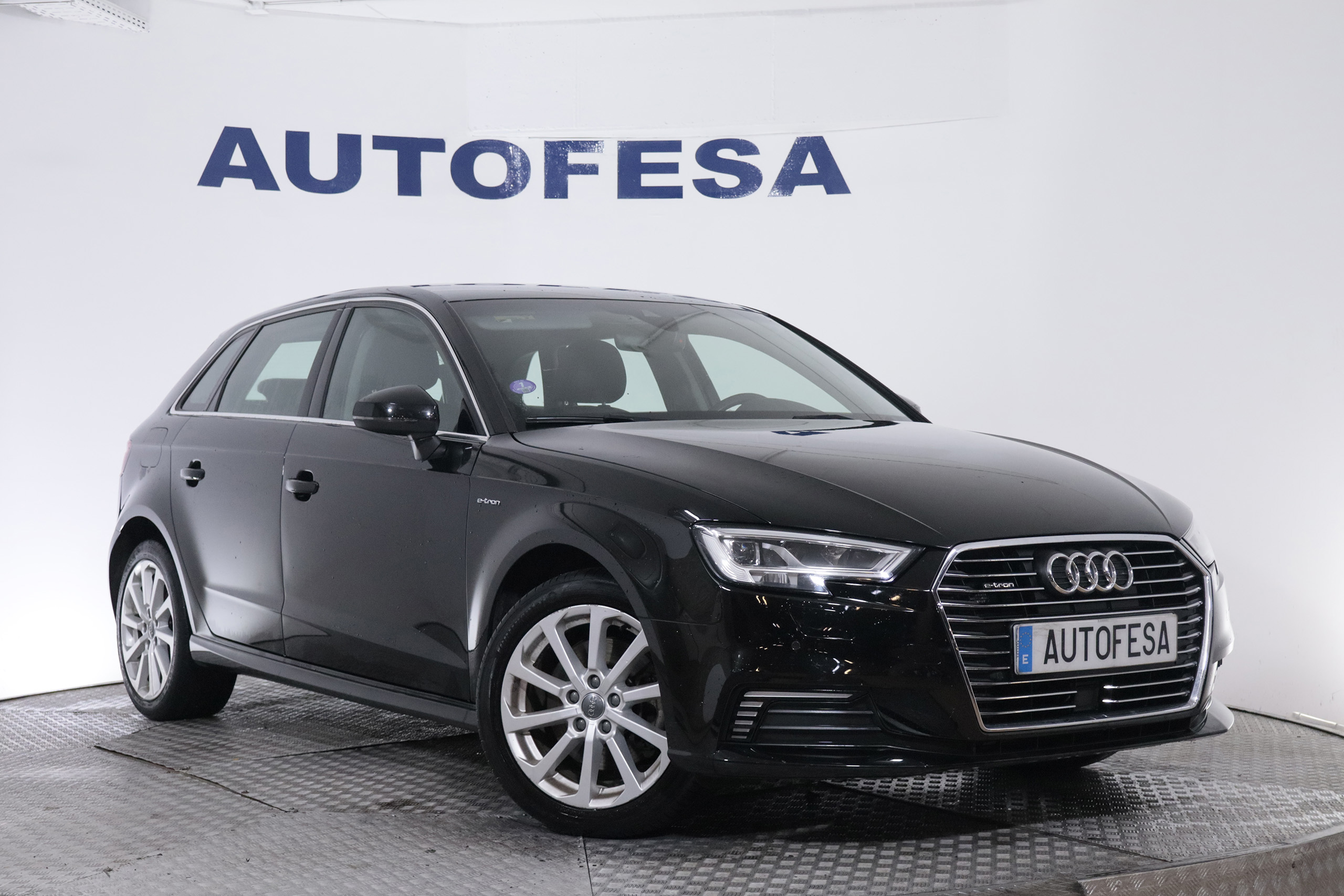Audi A3 Sportback 1.4 E-Tron - foto 3