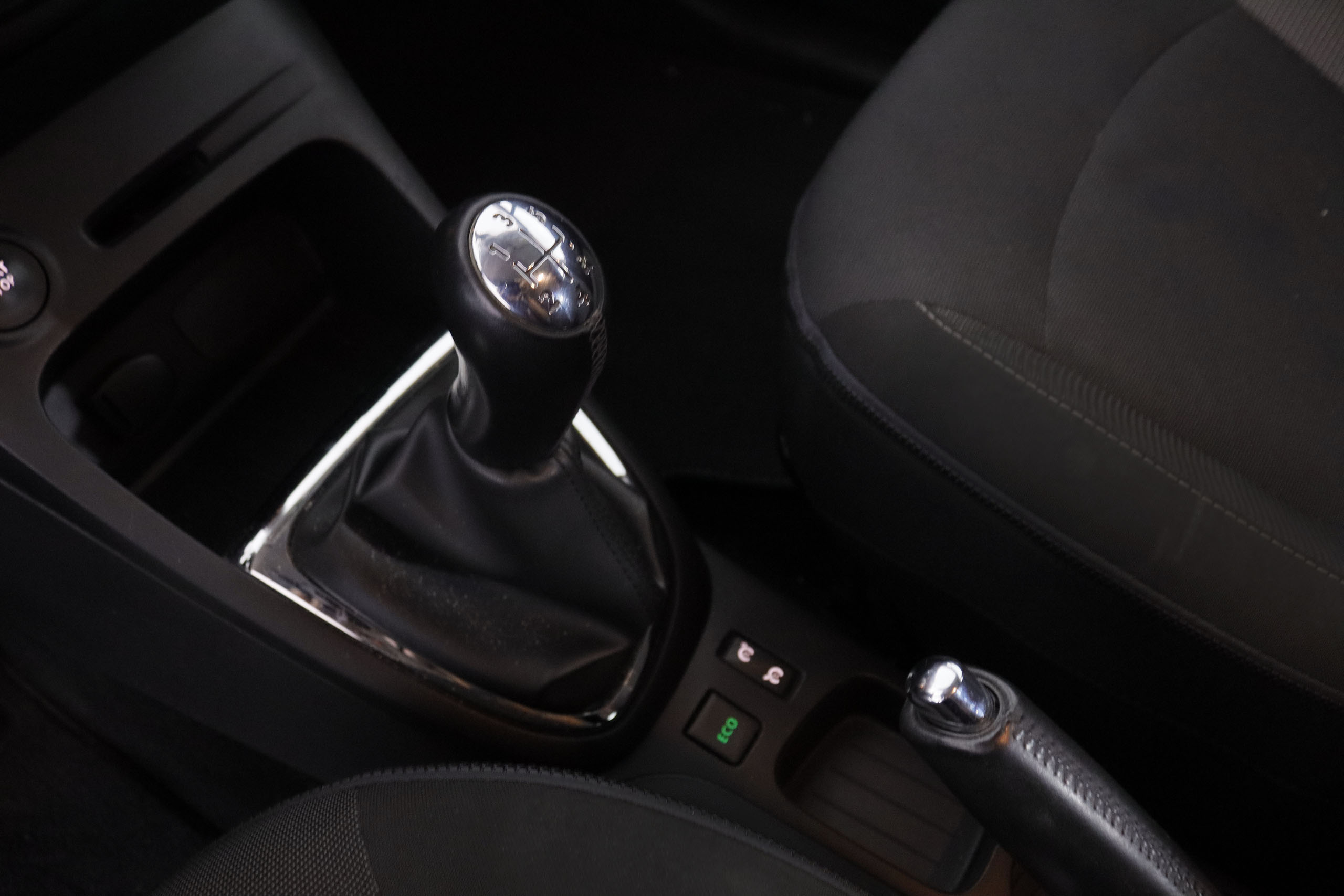 Renault Captur 1.5 dCi Energy Intens - foto 13