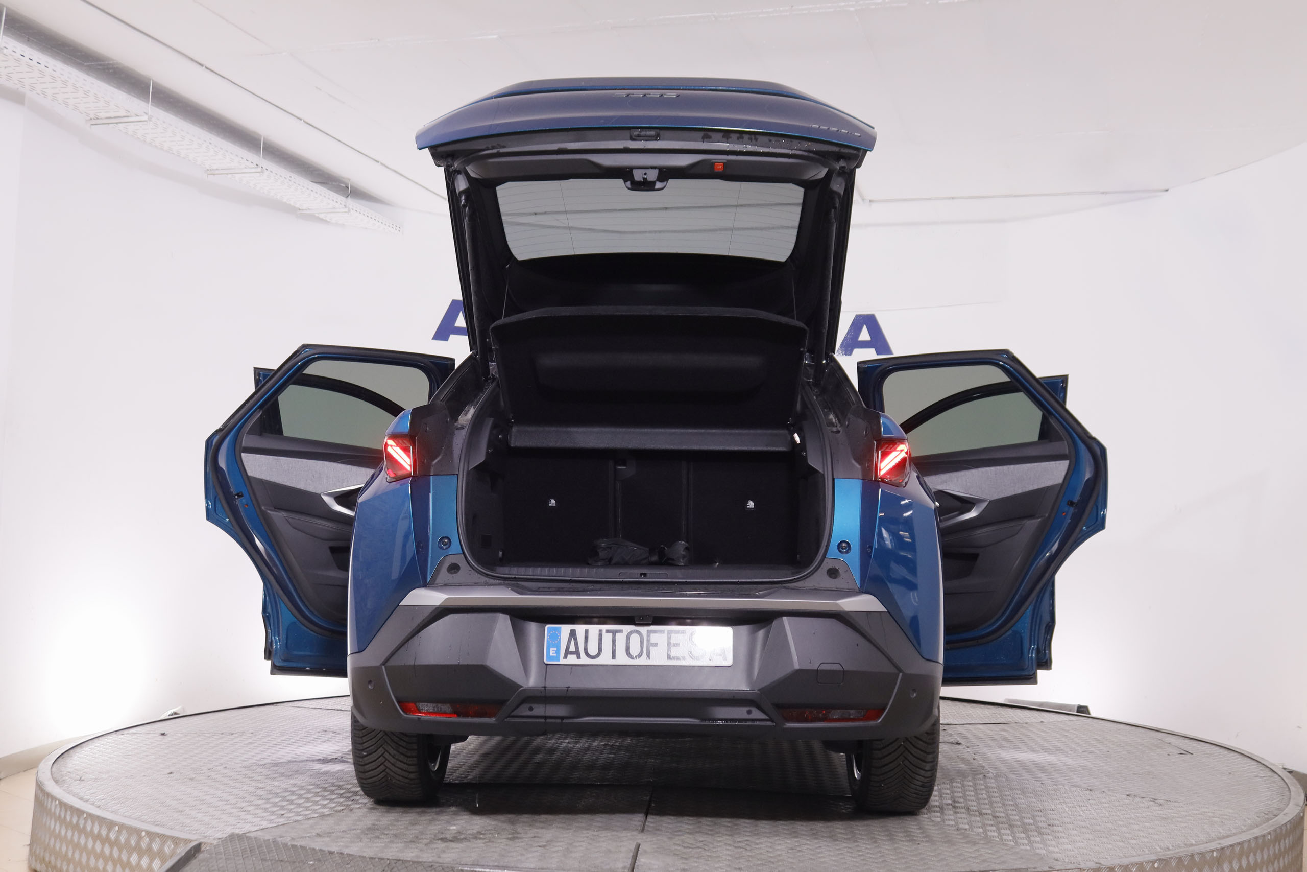 Peugeot 3008 Hybrid GT - foto 8