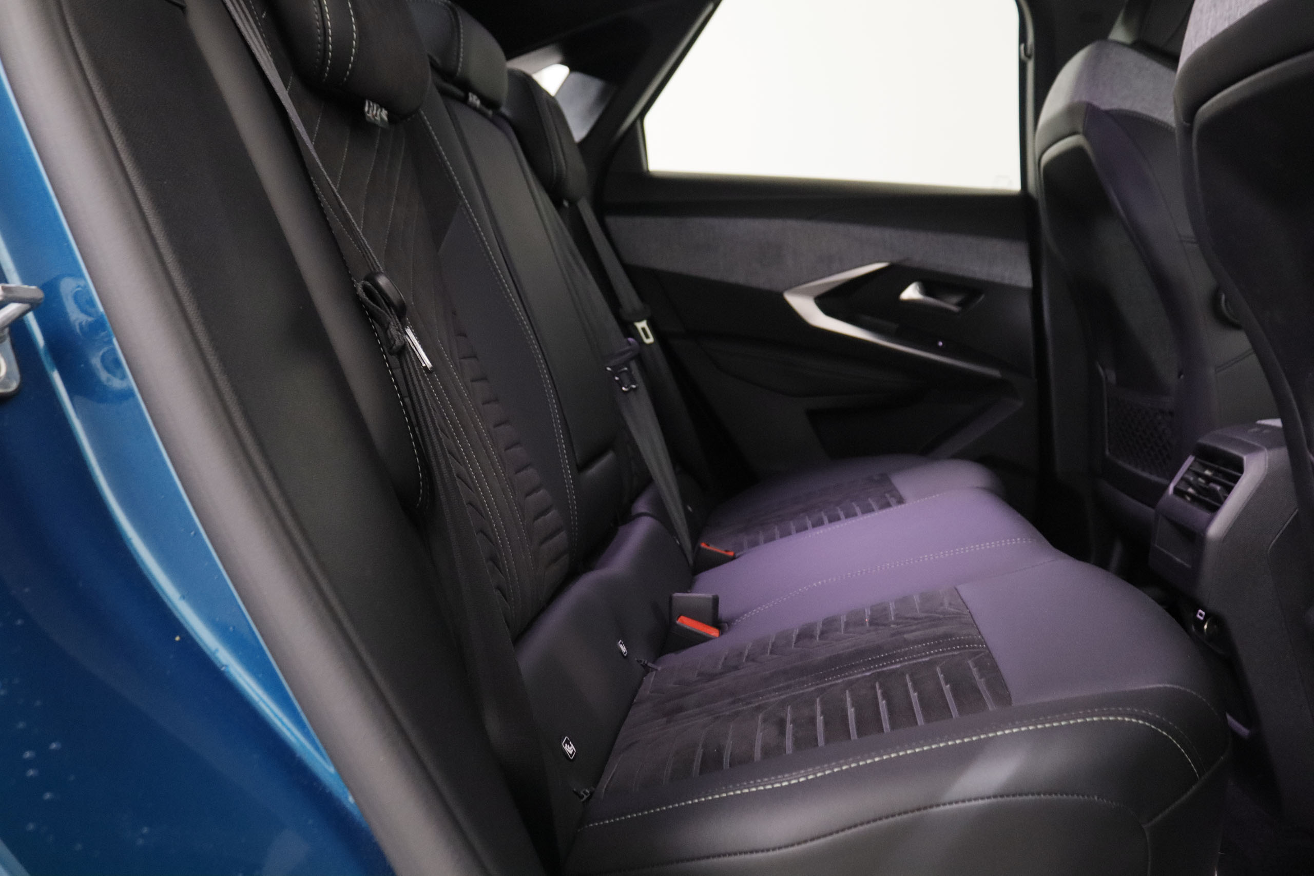 Peugeot 3008 Hybrid GT - foto 25