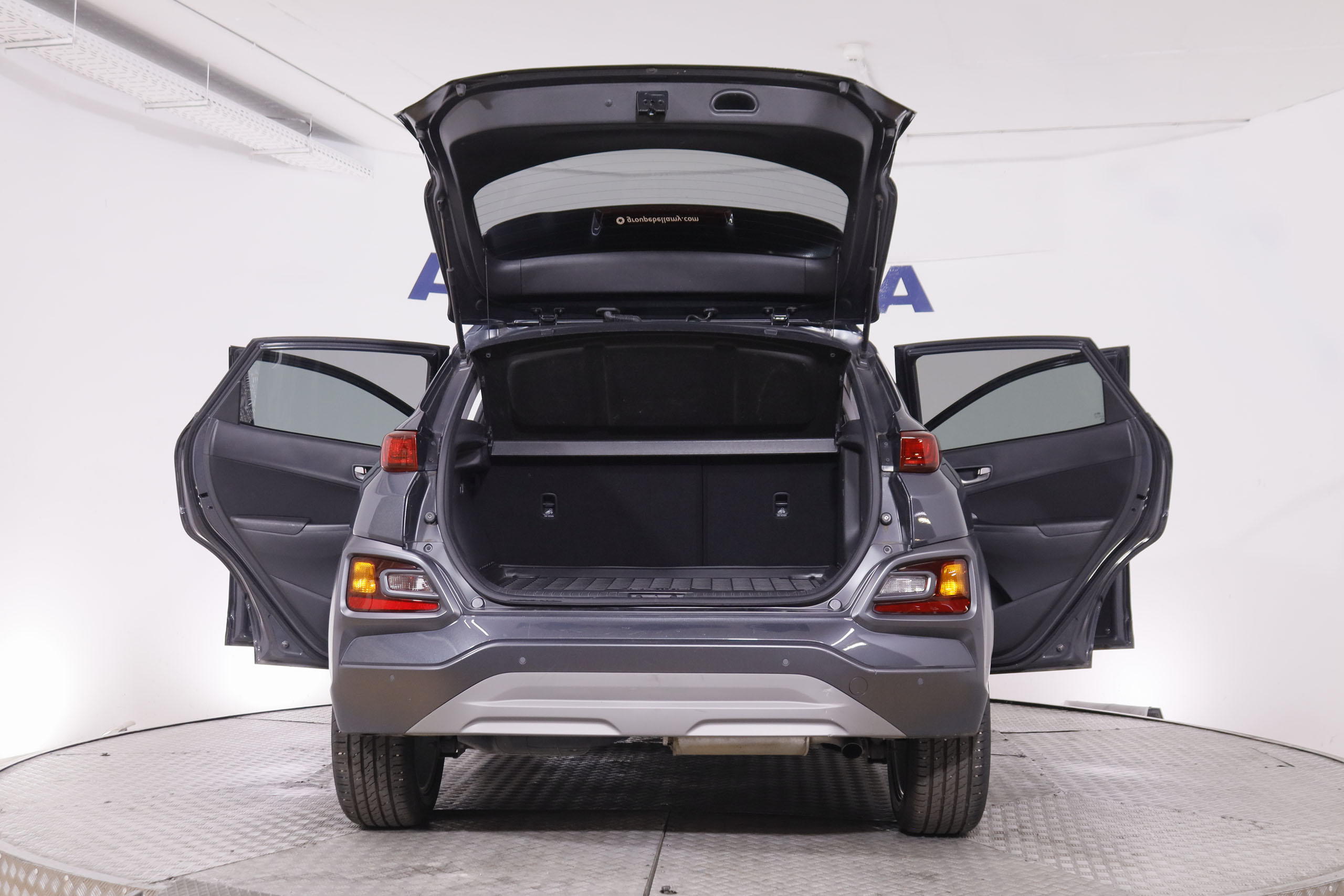 Hyundai Kona 1.6 CRDi Tecno - foto 9