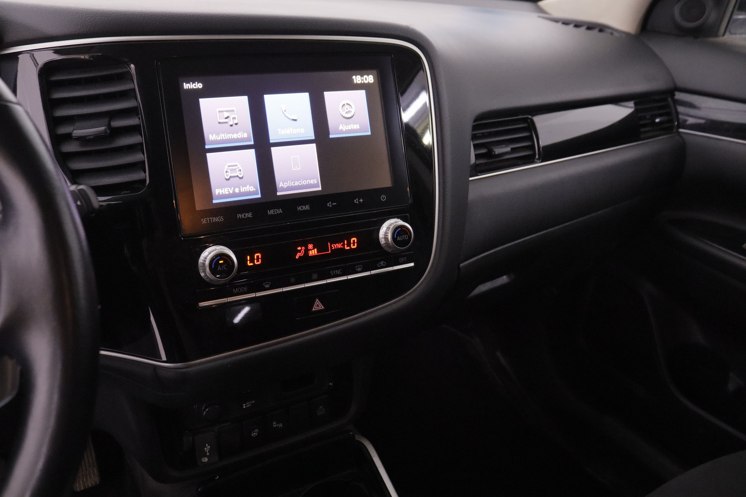 Mitsubishi Outlander PHEV Kaiteki AWD - foto 14