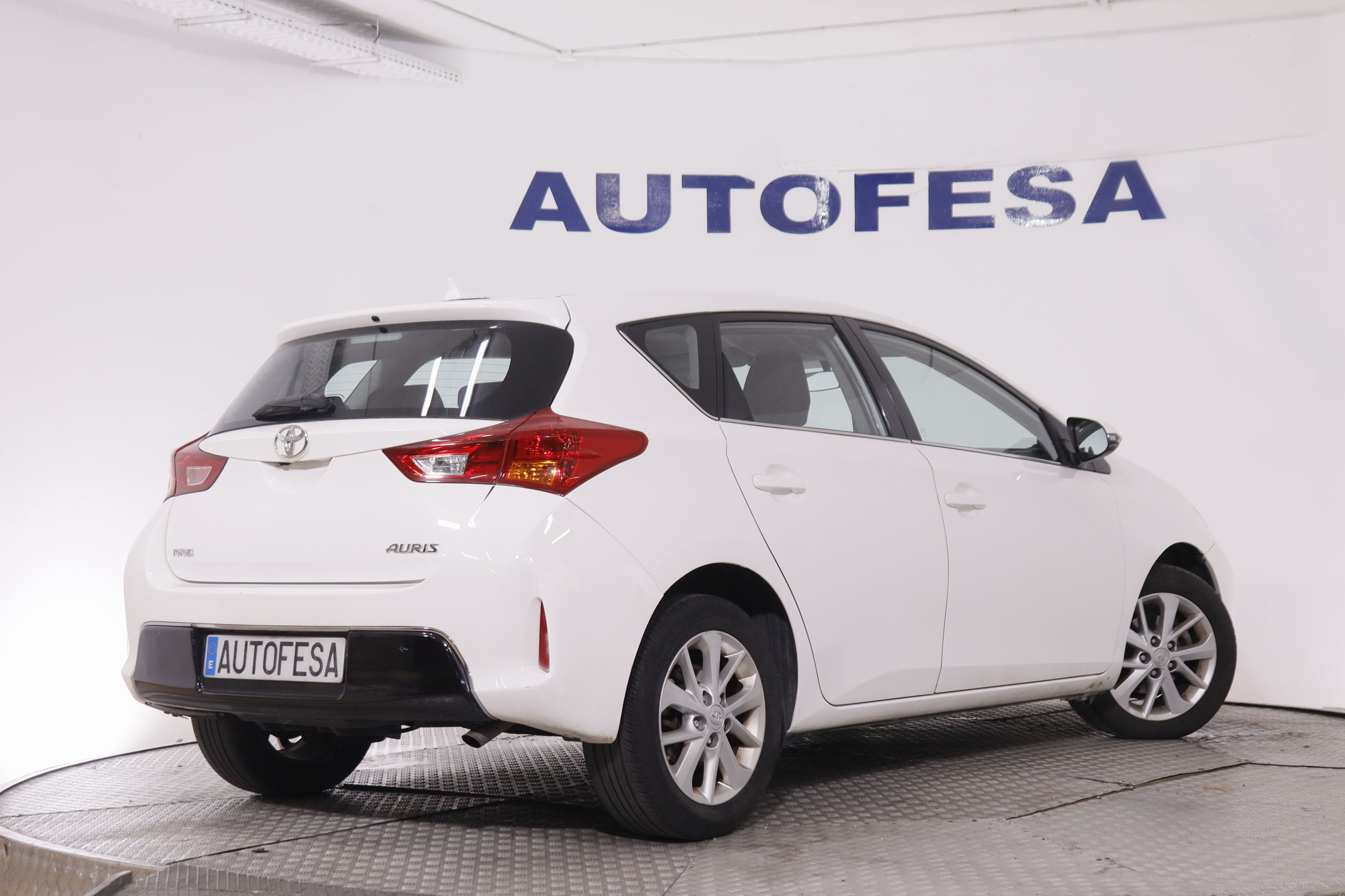 Toyota Auris 1.4 D-AD Live - foto 5
