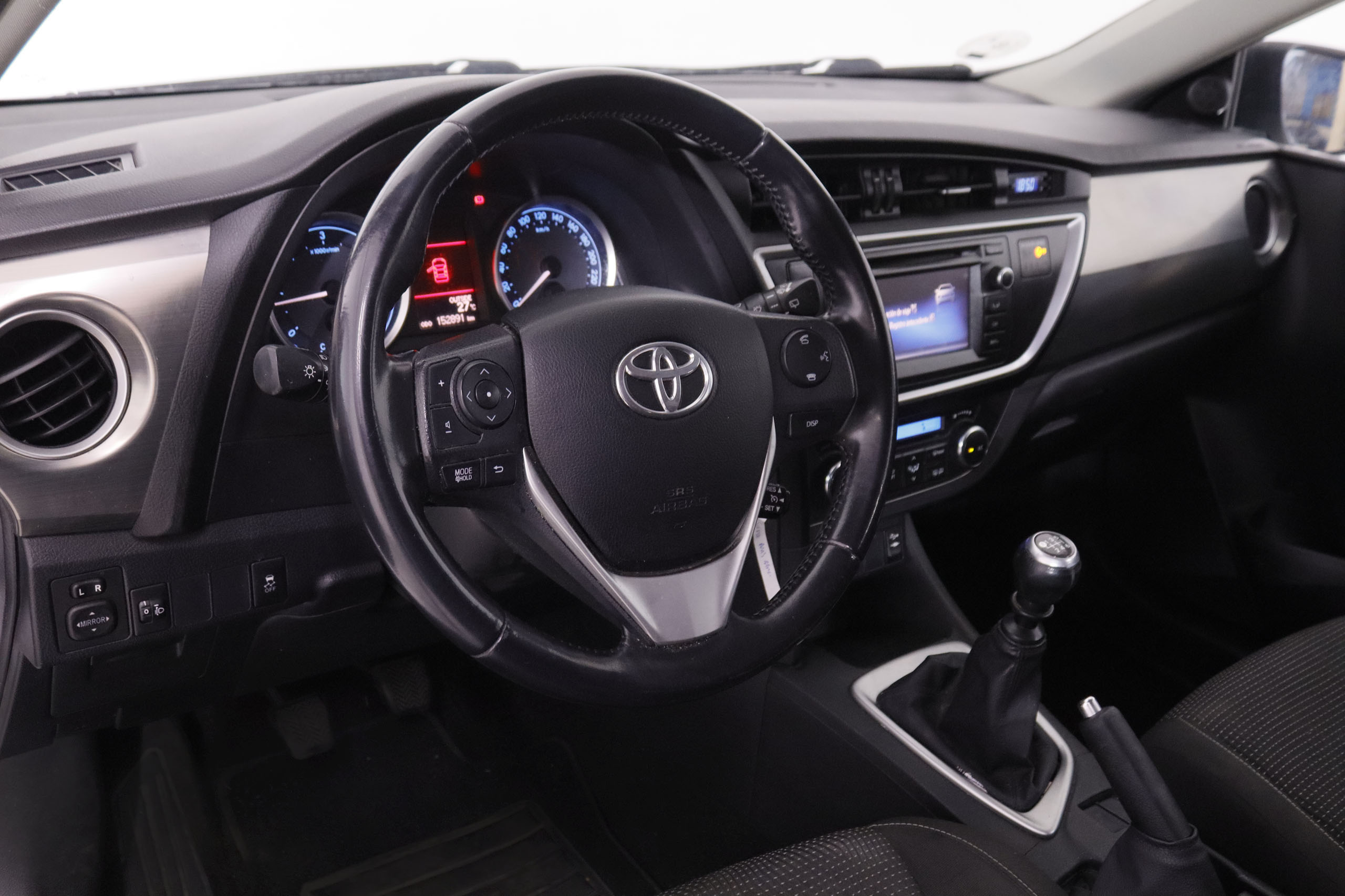 Toyota Auris 1.4 D-AD Live - foto 12