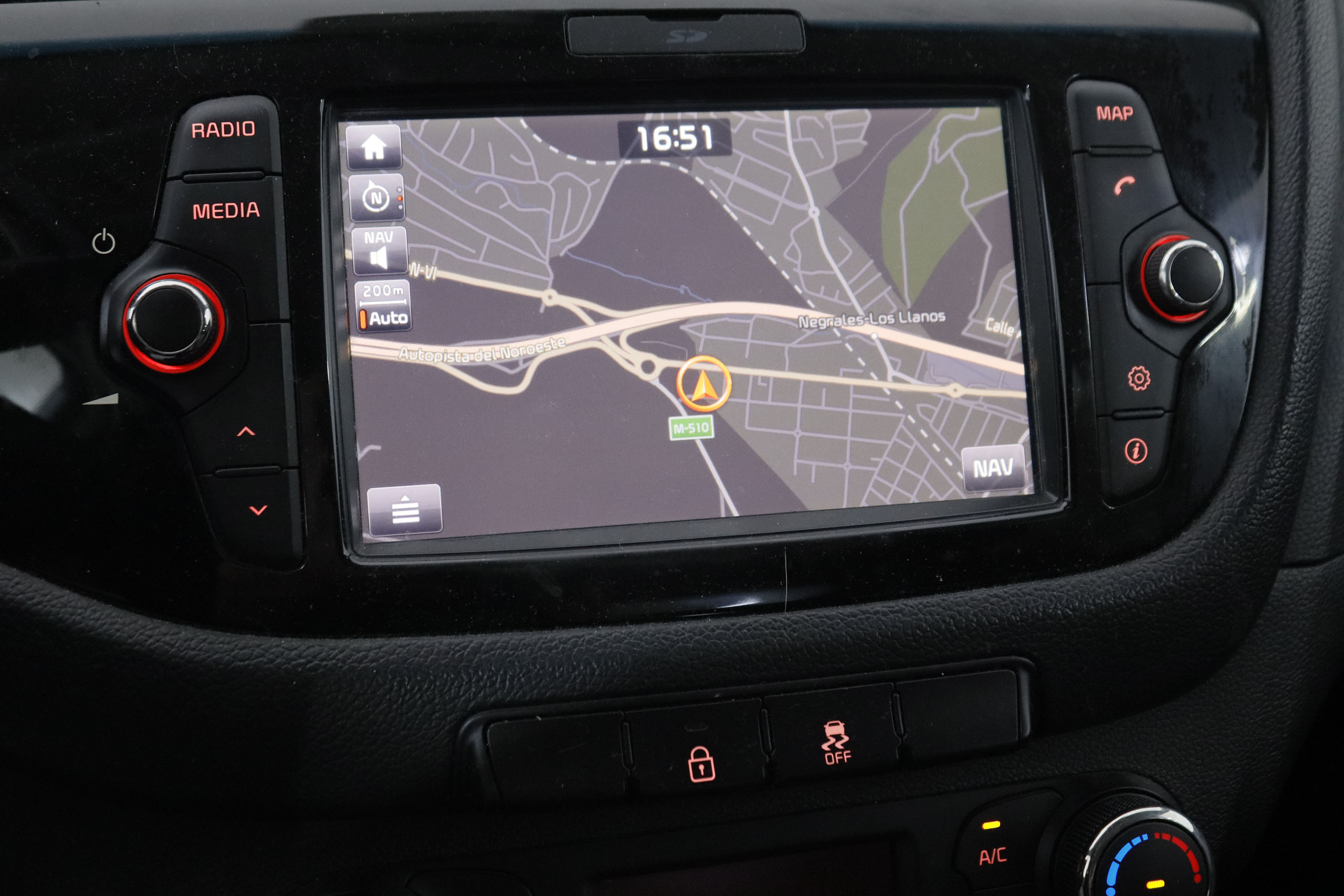 Kia Ceed 1.6 CRDi Tech - foto 17