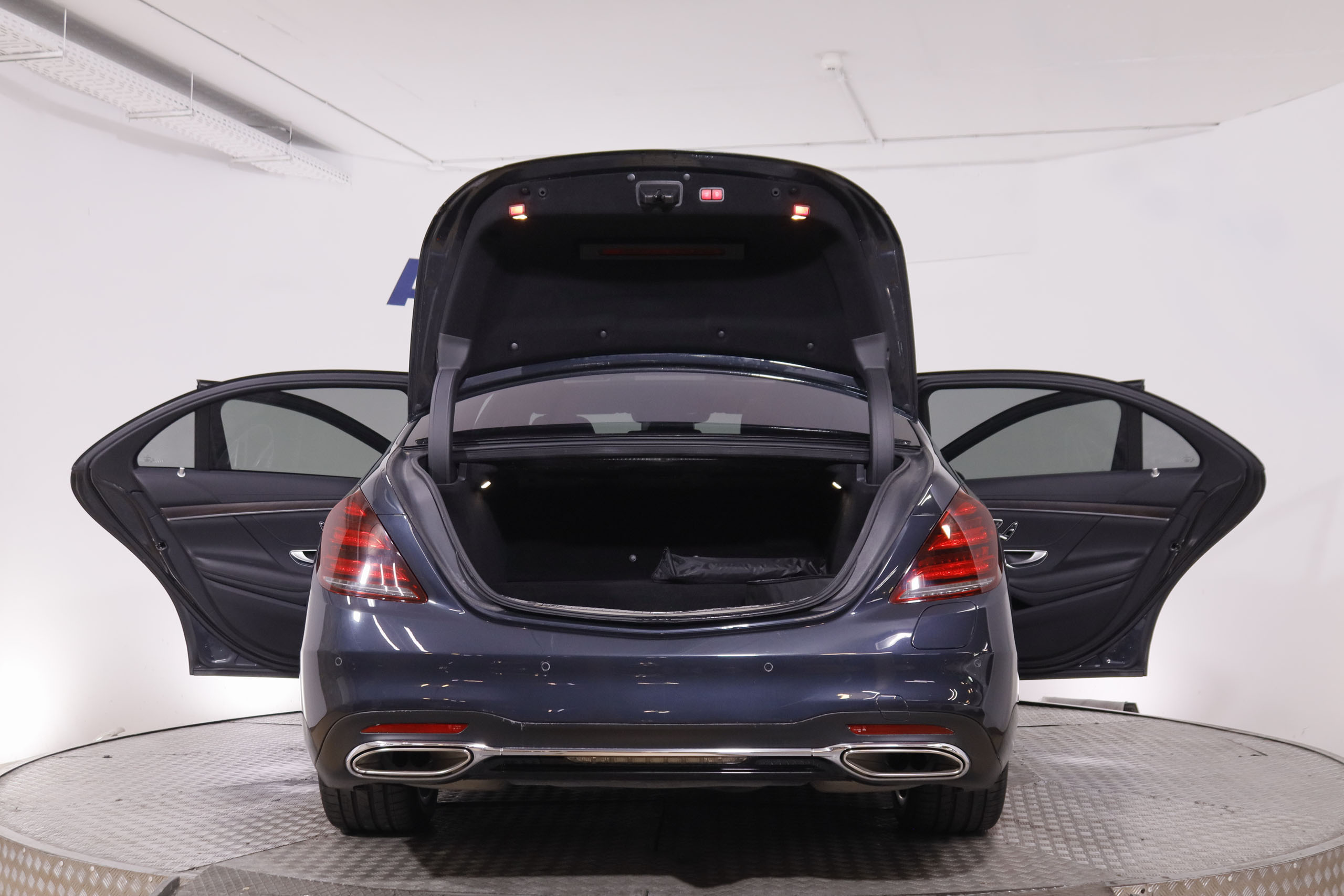 Mercedes-Benz Clase S S560E Largo AMG Line PHEV - foto 8