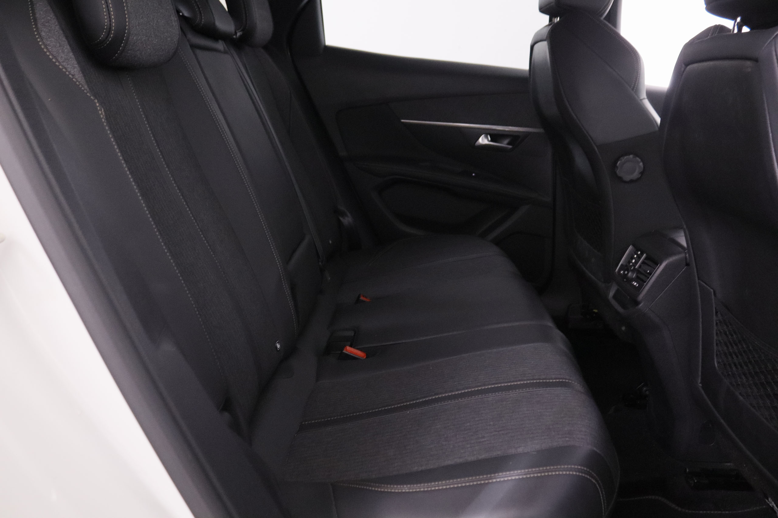 Peugeot 3008 1.6 PureTech GT Line - foto 27