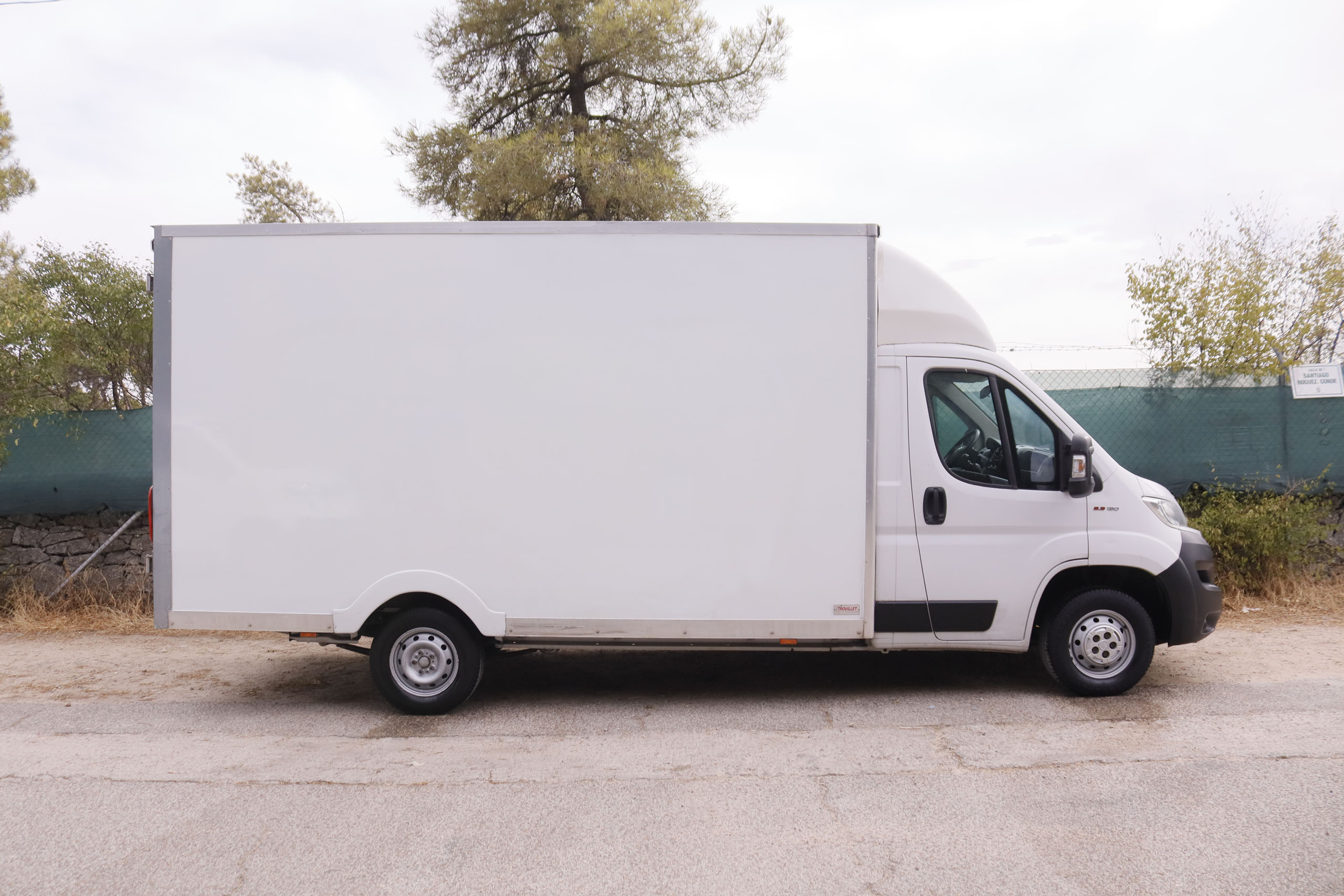 Fiat Ducato 2.3D Chasis Cabina CON Caja Solo Venta Profesionales - foto 4