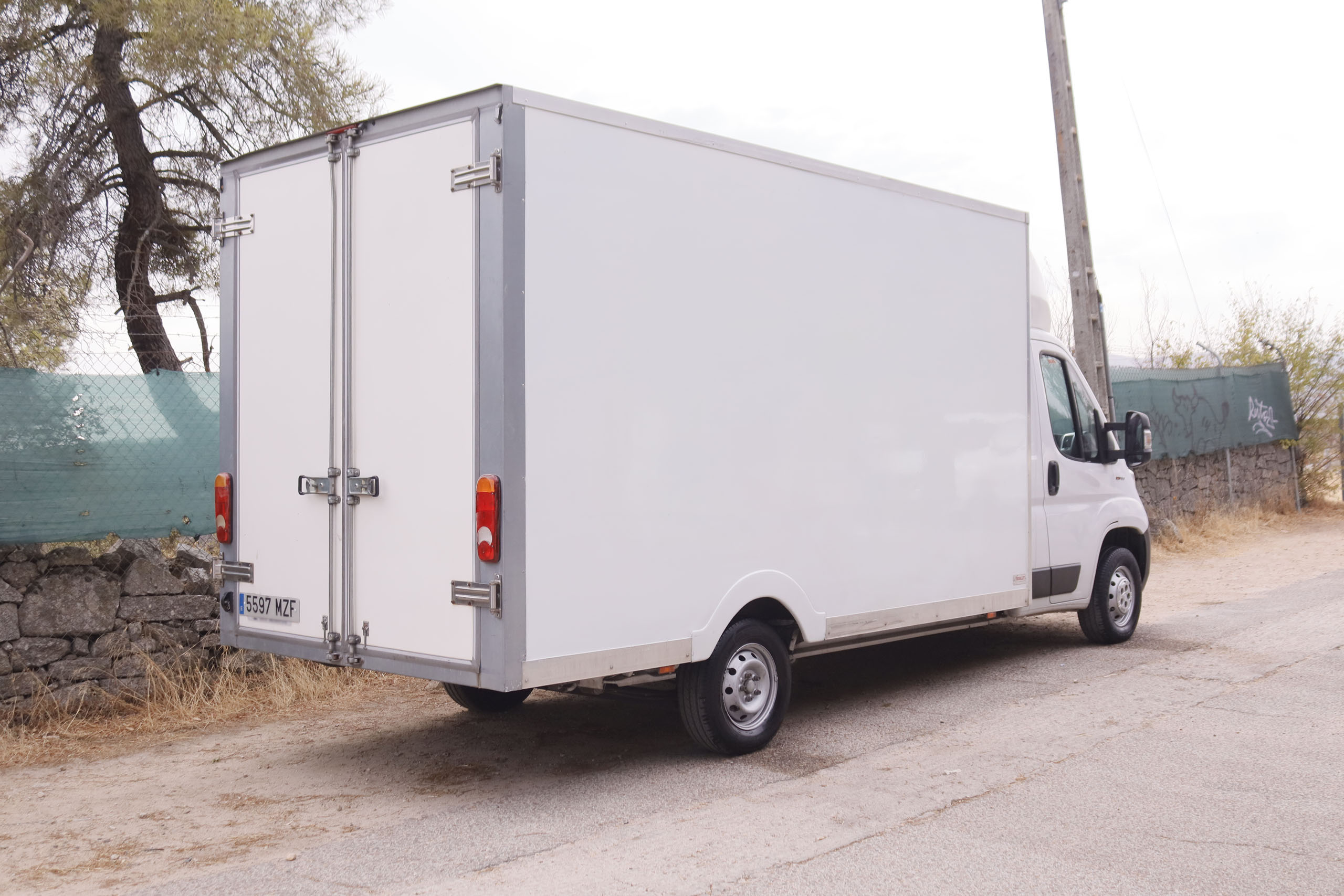 Fiat Ducato 2.3D Chasis Cabina CON Caja Solo Venta Profesionales - foto 6