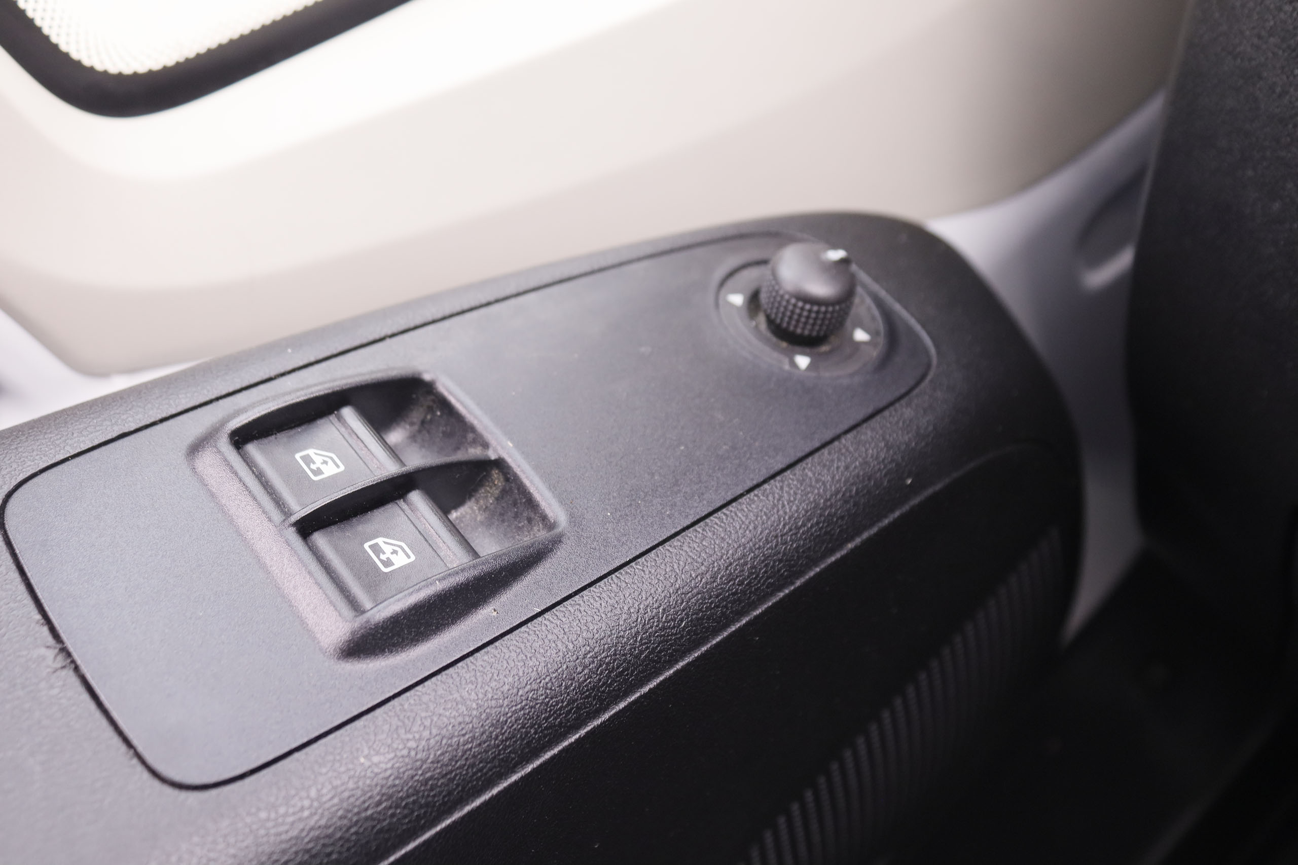 Fiat Ducato 2.3D Chasis Cabina CON Caja Solo Venta Profesionales - foto 15