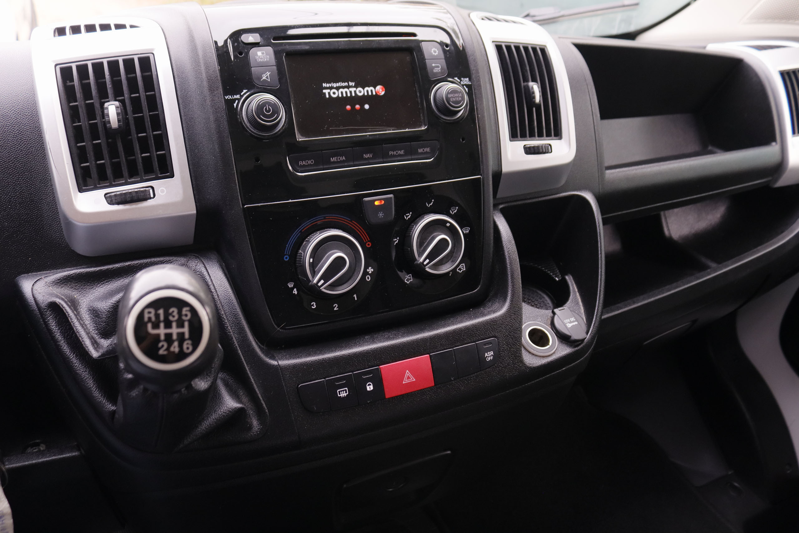 Fiat Ducato 2.3D Chasis Cabina CON Caja Solo Venta Profesionales - foto 12