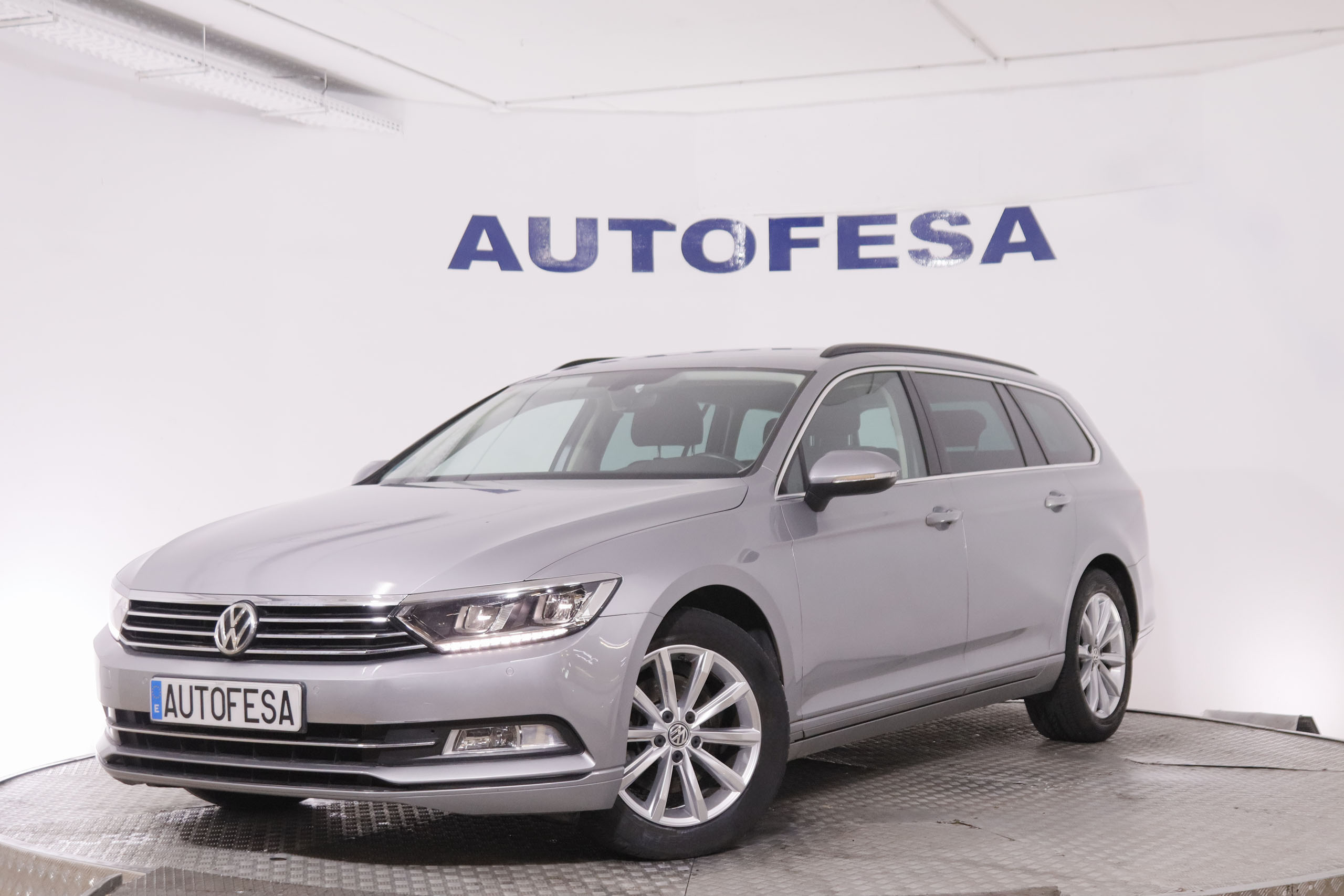 Volkswagen Passat 2.0 TDI Variant - foto 1