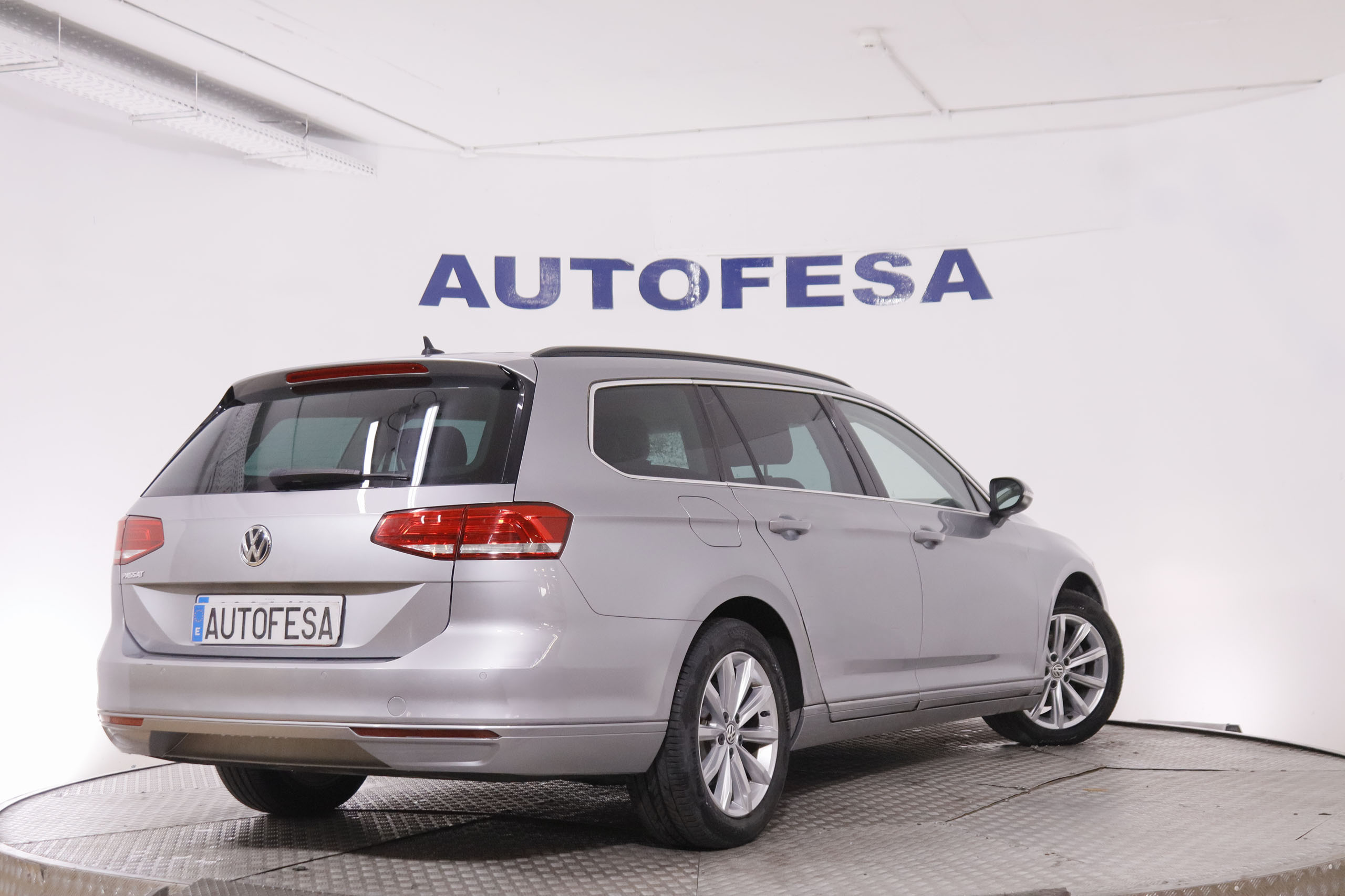 Volkswagen Passat 2.0 TDI Variant - foto 4