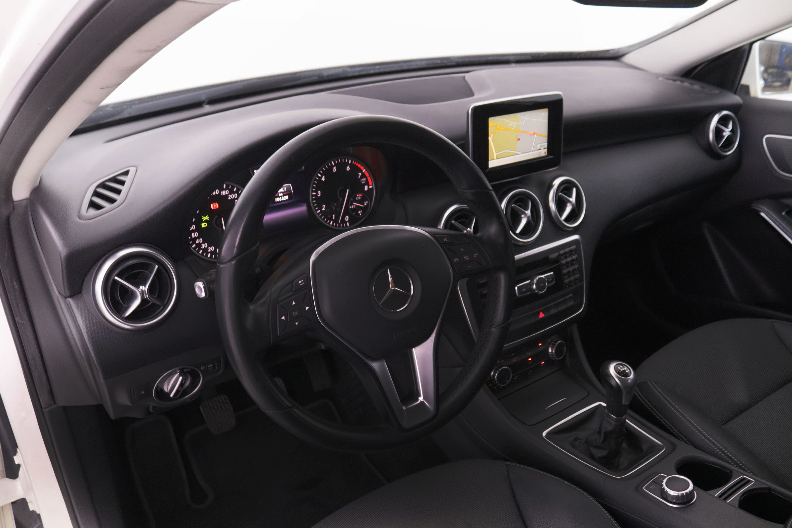Mercedes-Benz Clase A A180 - foto 11