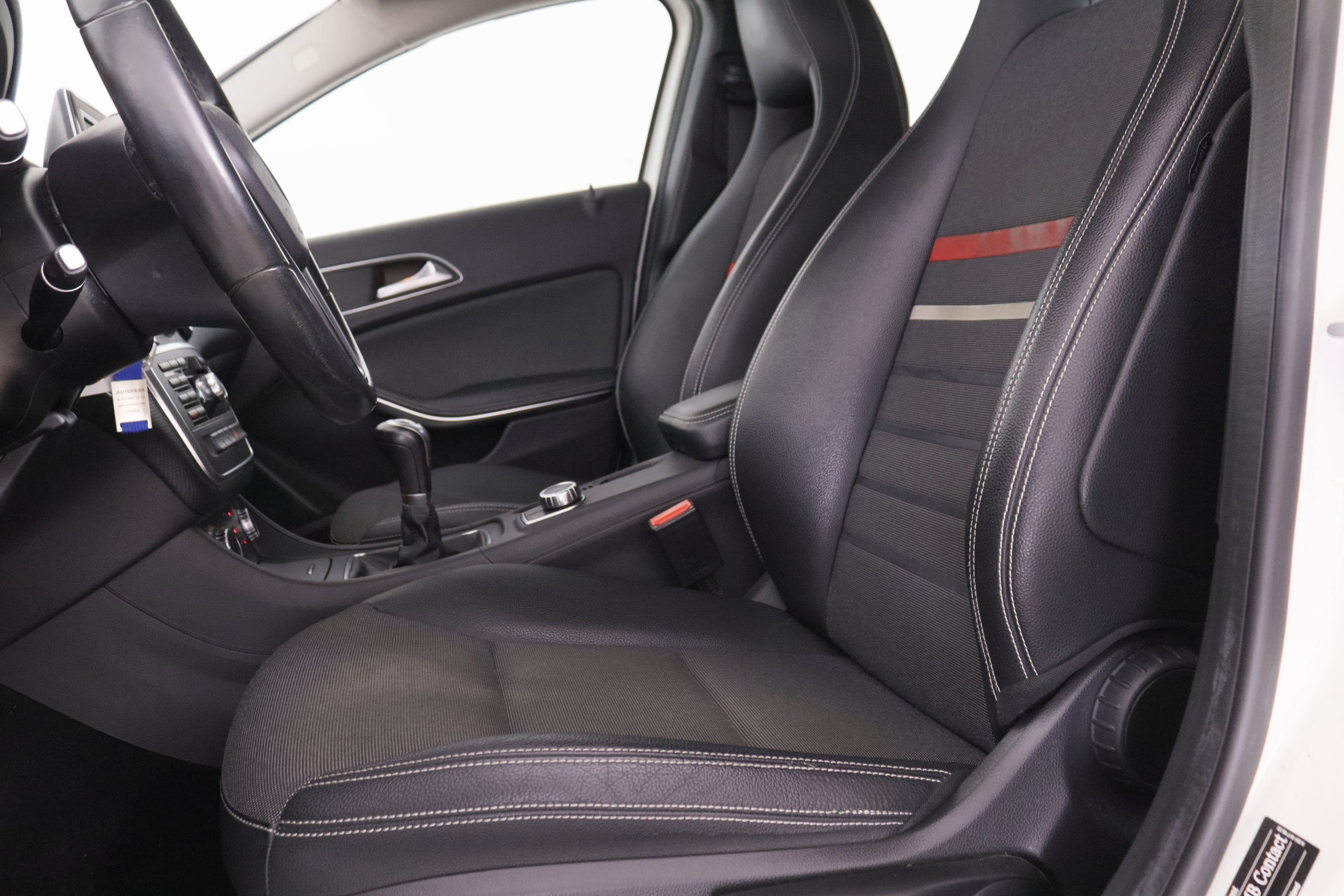 Mercedes-Benz Clase A A180 - foto 20