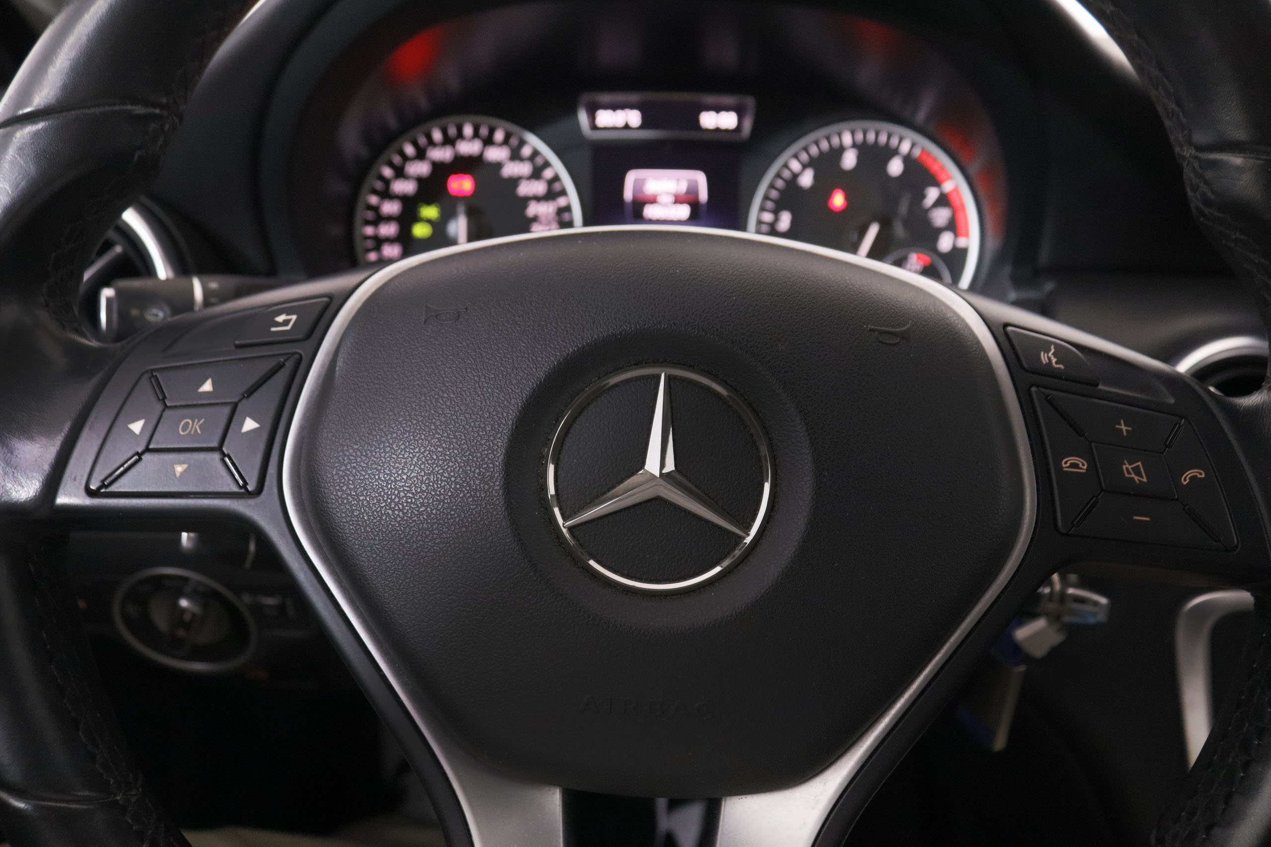 Mercedes-Benz Clase A A180 - foto 13