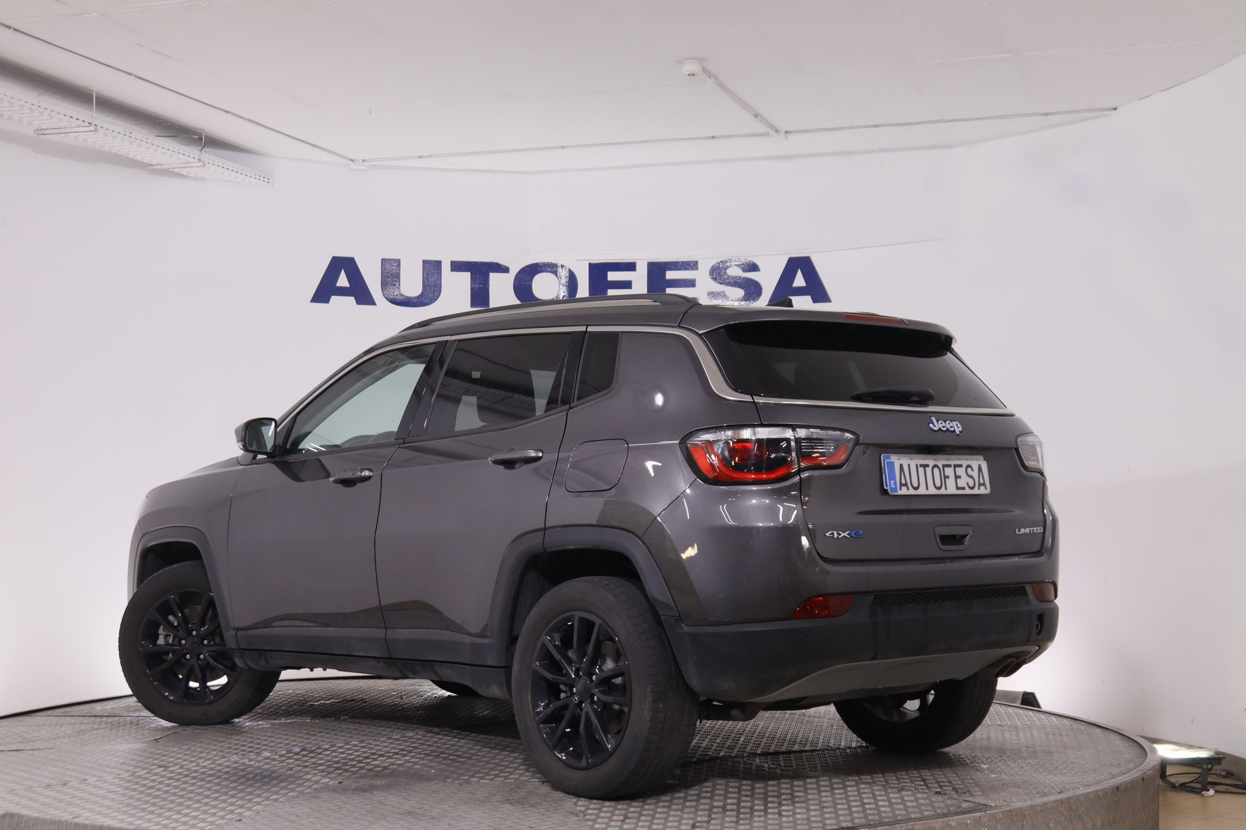 Jeep Compass 4xe 1.3 PHEV Limited AWD - foto 7