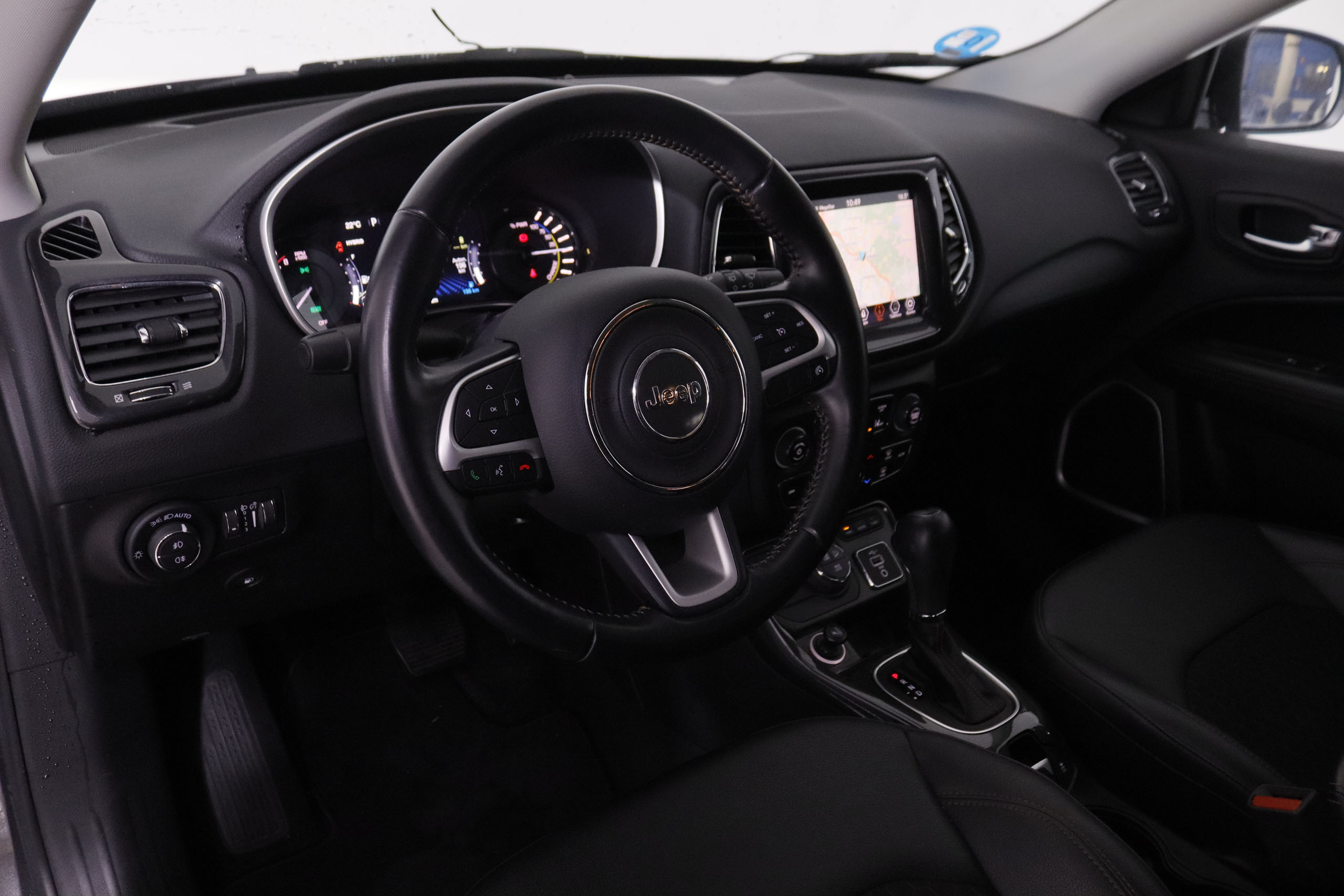 Jeep Compass 4xe 1.3 PHEV Limited AWD - foto 11