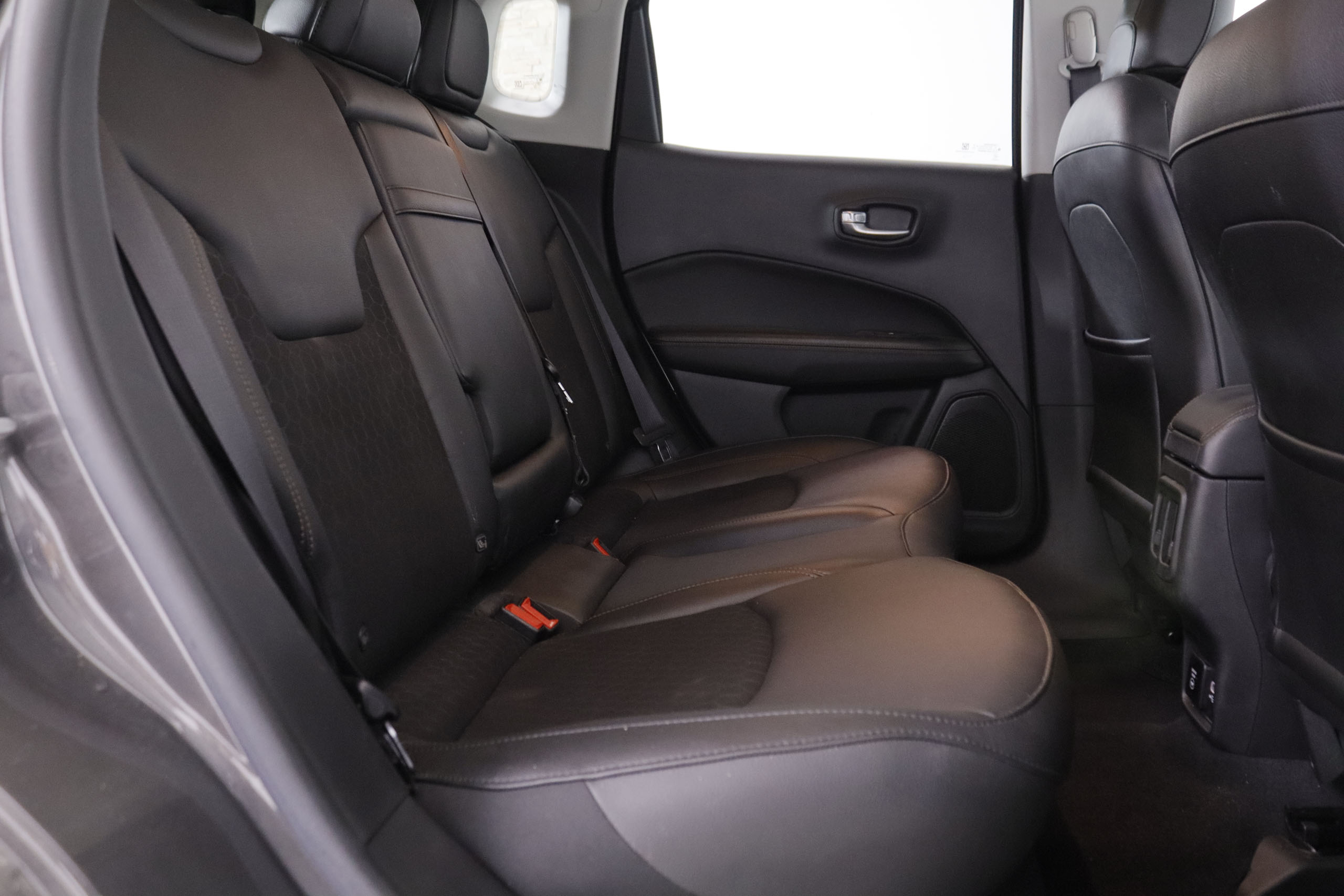 Jeep Compass 4xe 1.3 PHEV Limited AWD - foto 19