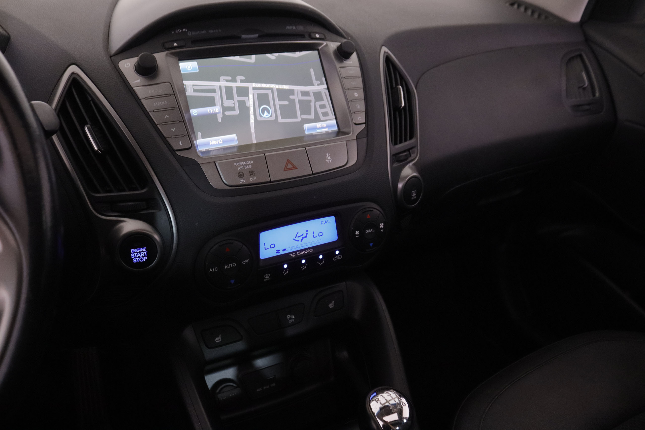 Hyundai ix35 1.7 CRDi 2WD Tecno SKY - foto 12