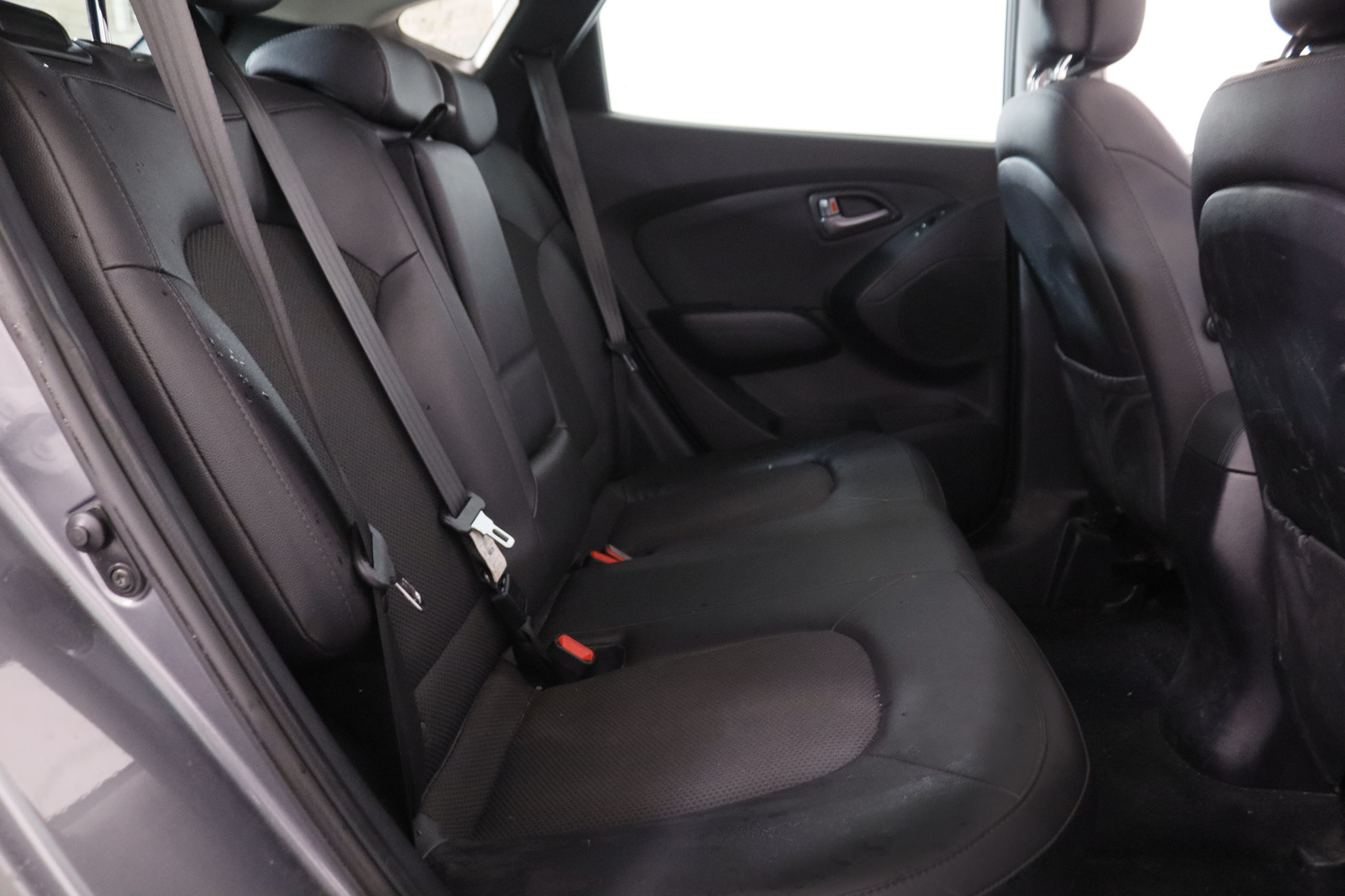 Hyundai ix35 1.7 CRDi 2WD Tecno SKY - foto 20