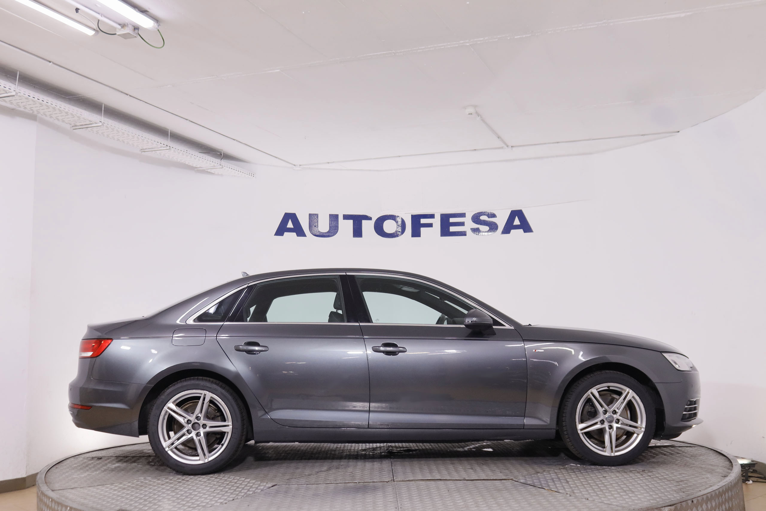 Audi A4 1.4 TFSI S-Line S-Tronic - foto 5