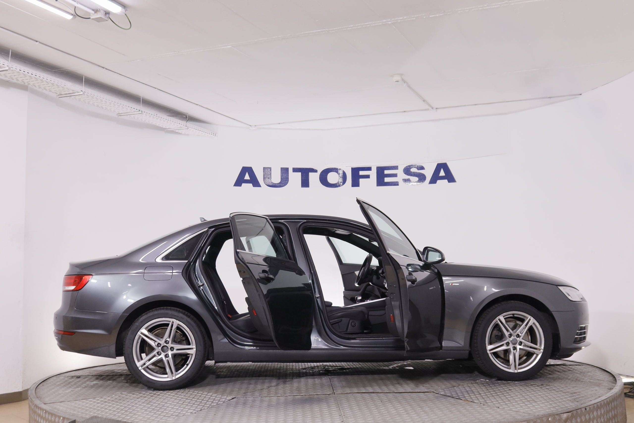 Audi A4 1.4 TFSI S-Line S-Tronic - foto 8