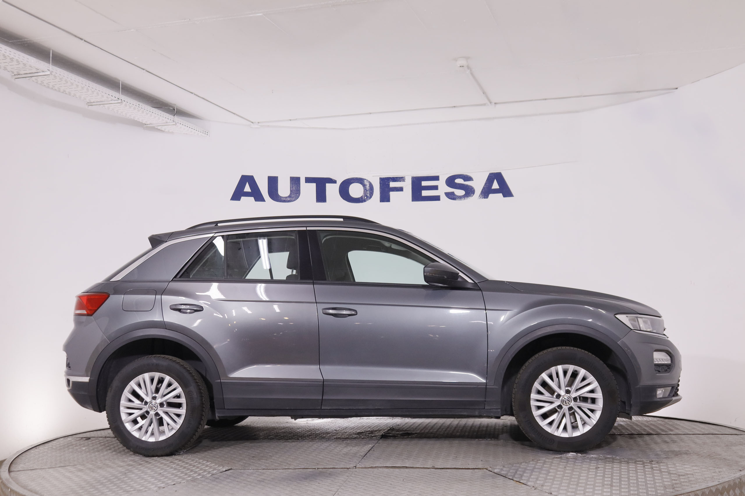 Volkswagen T-Roc 1.0 TSI Advance - foto 8