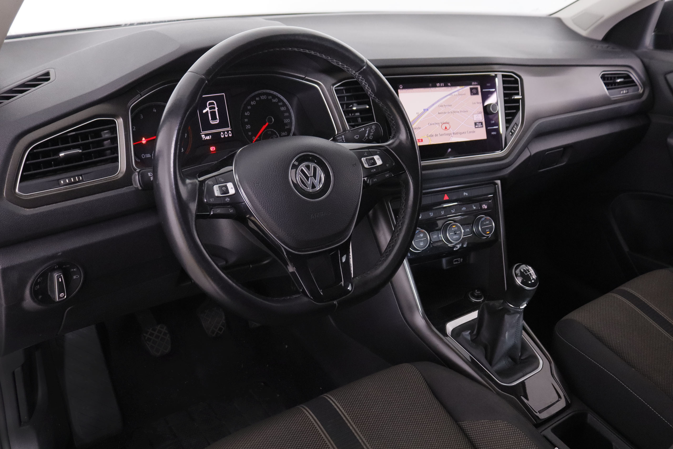 Volkswagen T-Roc 1.0 TSI Advance - foto 11
