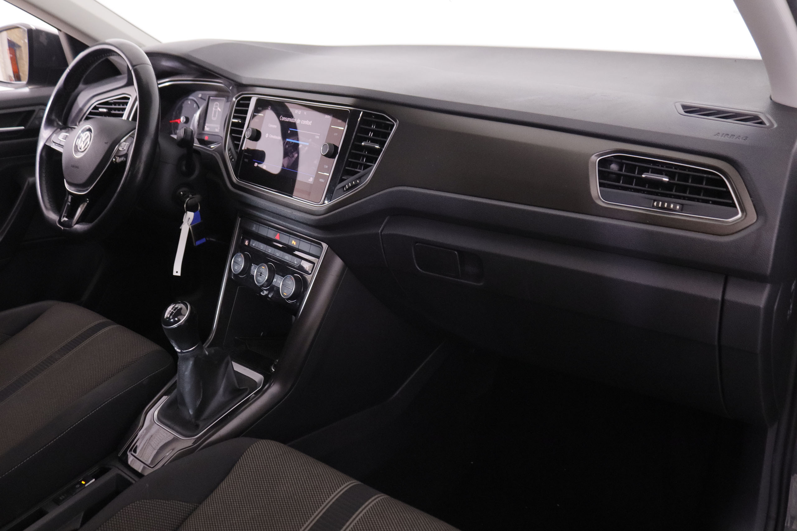 Volkswagen T-Roc 1.0 TSI Advance - foto 12