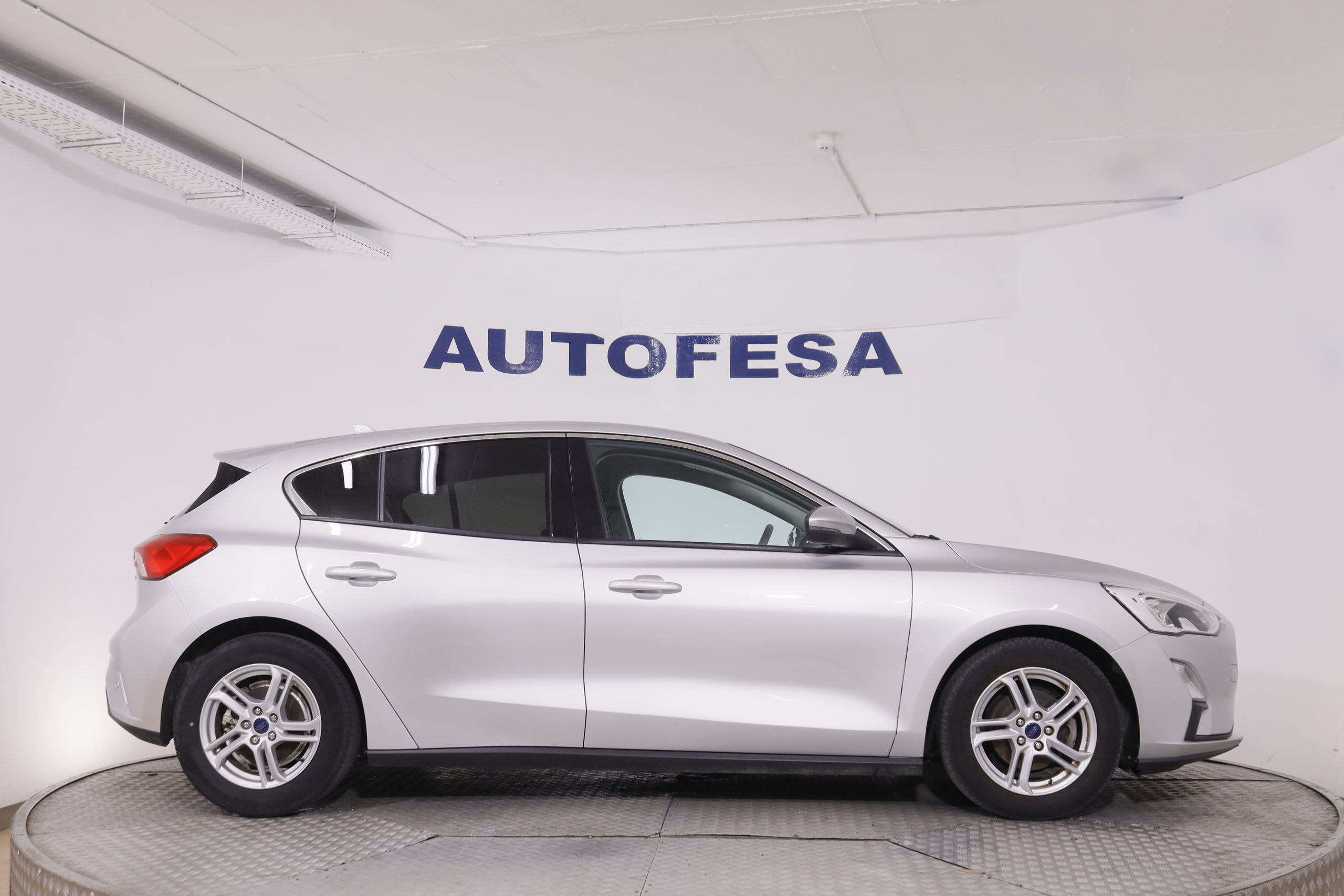 Ford Focus 1.5 ECO Blue Titanium - foto 8
