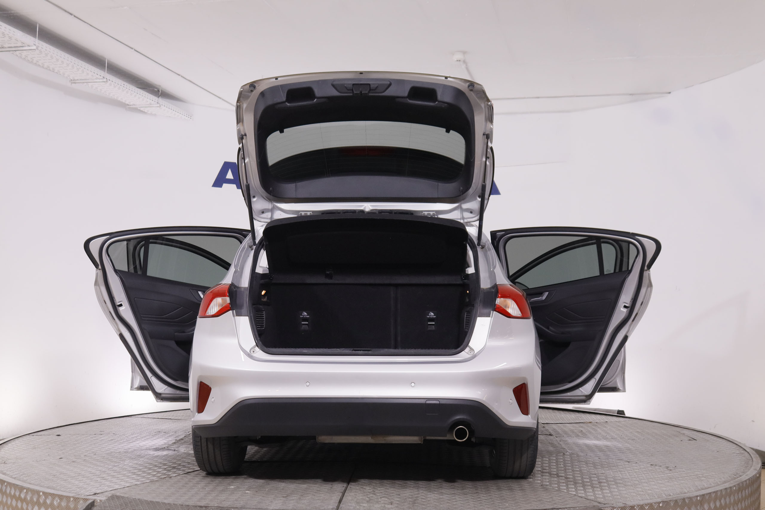 Ford Focus 1.5 ECO Blue Titanium - foto 10