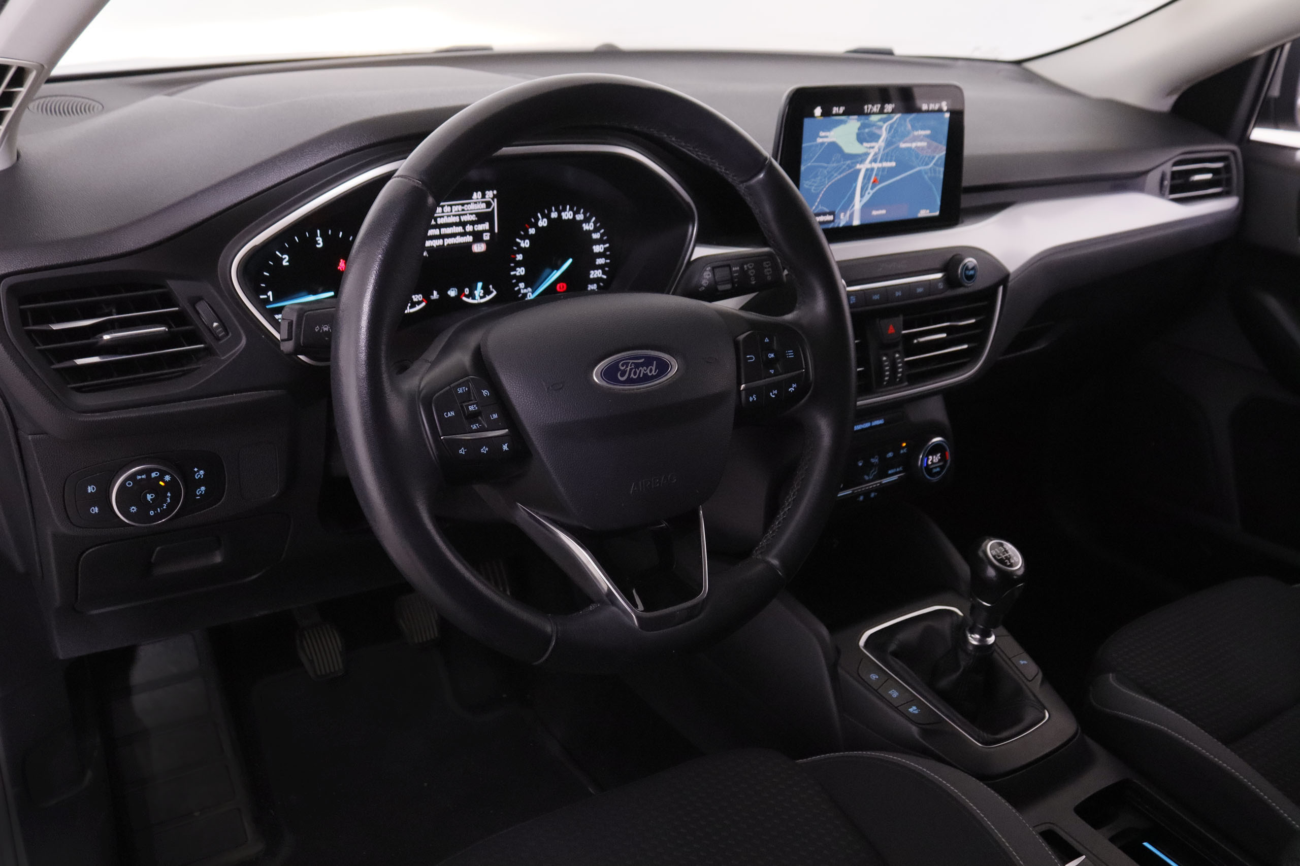 Ford Focus 1.5 ECO Blue Titanium - foto 11
