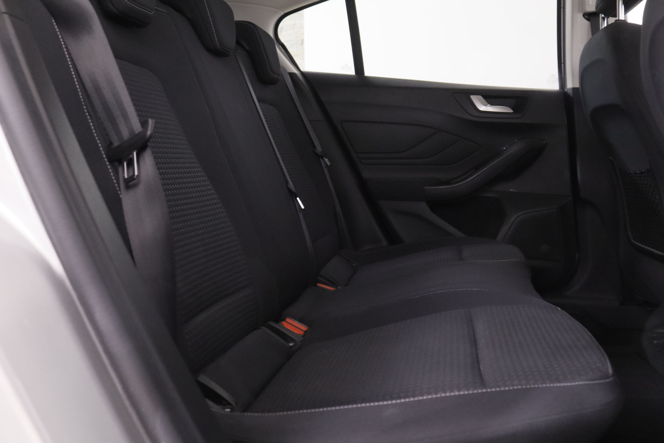 Ford Focus 1.5 ECO Blue Titanium - foto 24