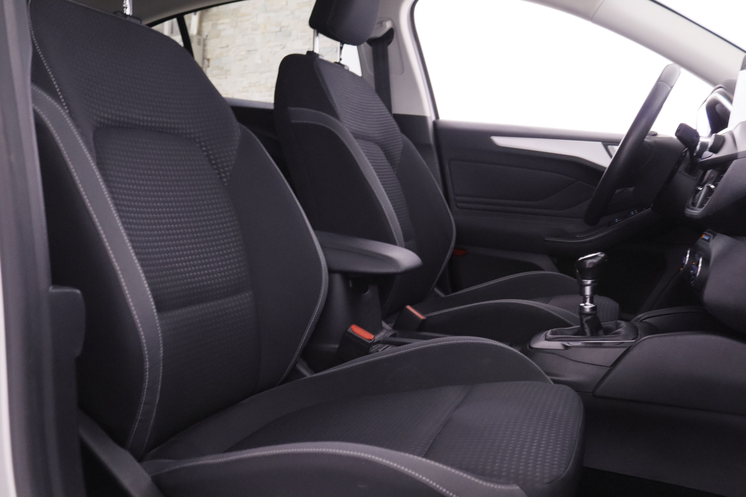 Ford Focus 1.5 ECO Blue Titanium - foto 23
