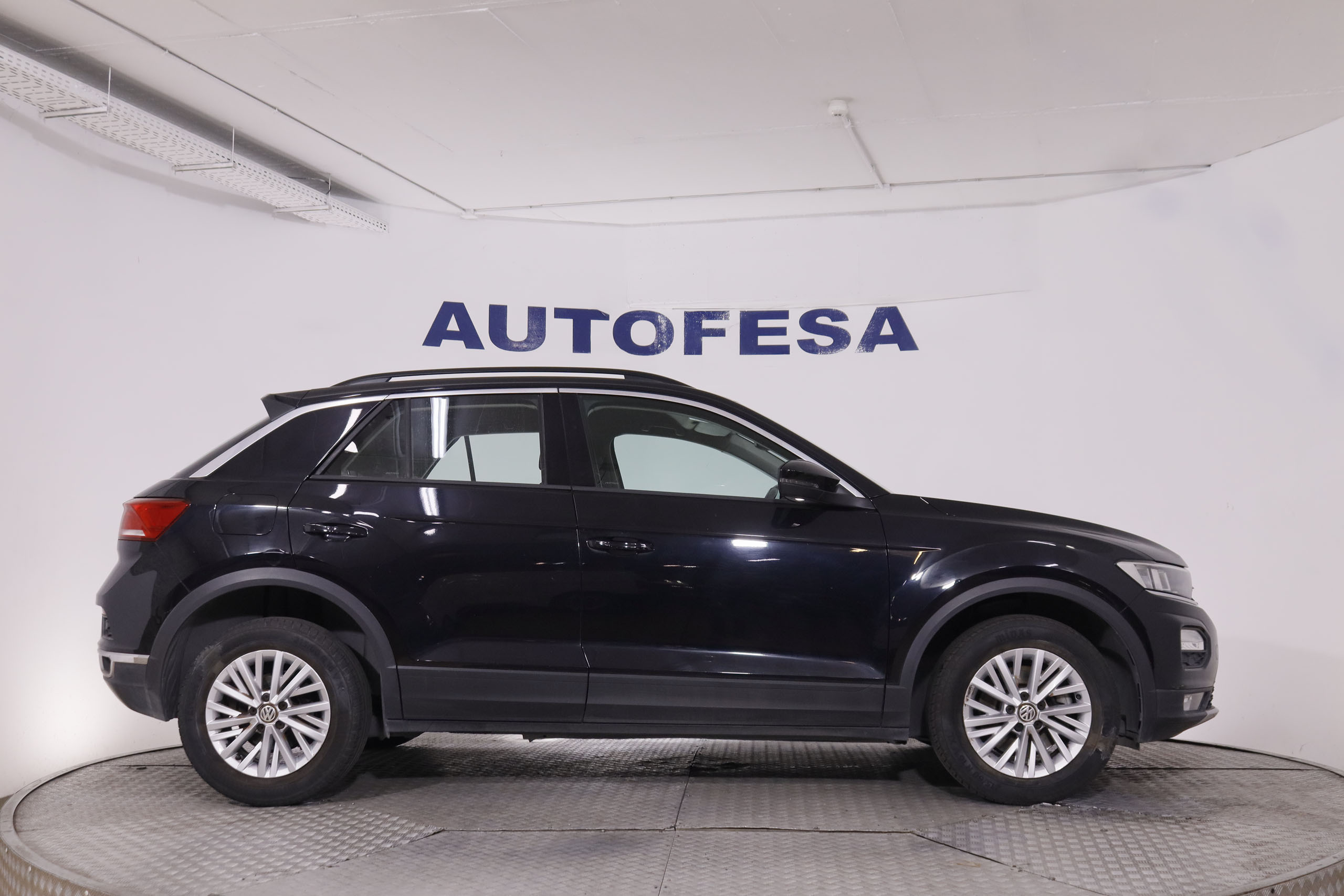 Volkswagen T-Roc 1.5 TSI DSG - foto 4