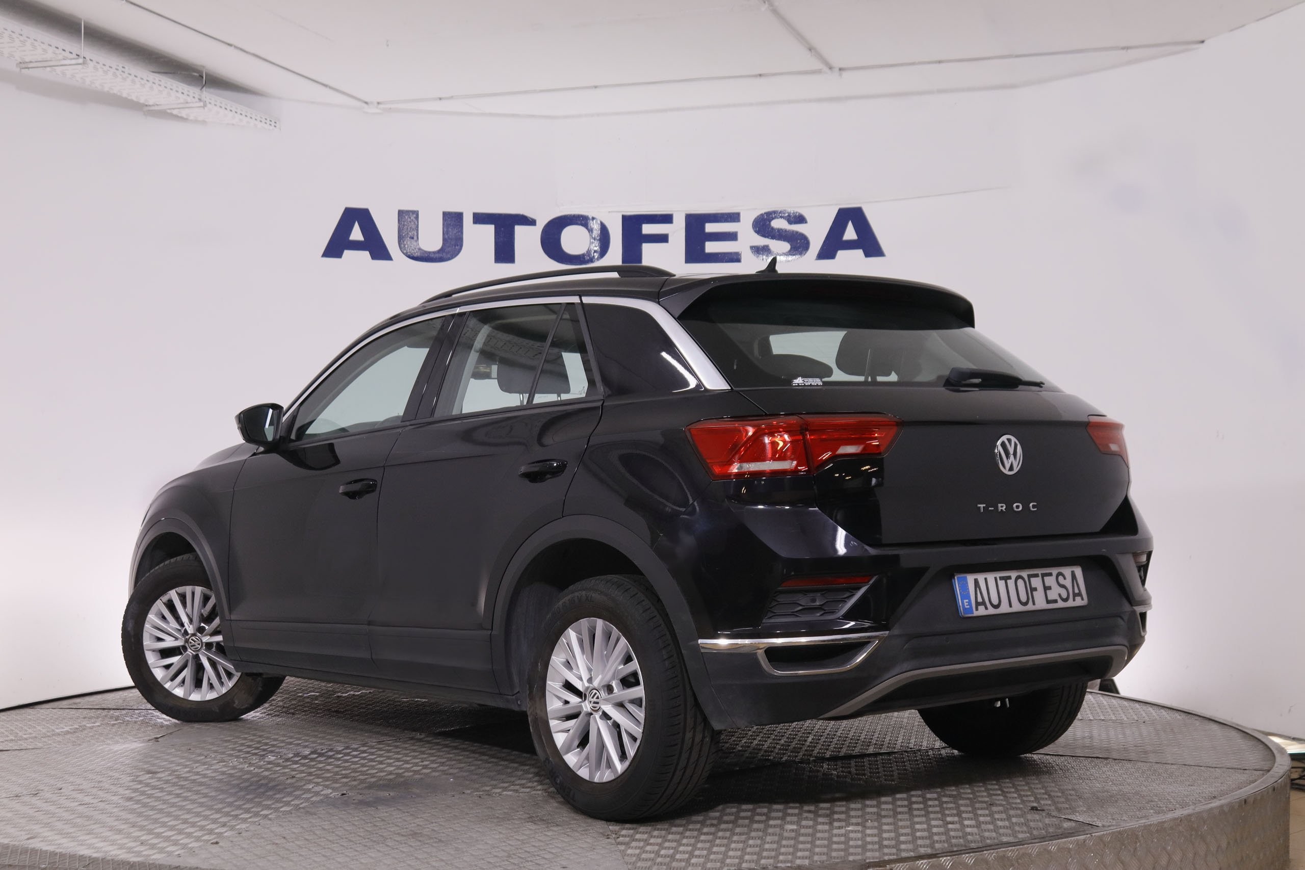 Volkswagen T-Roc 1.5 TSI DSG - foto 7