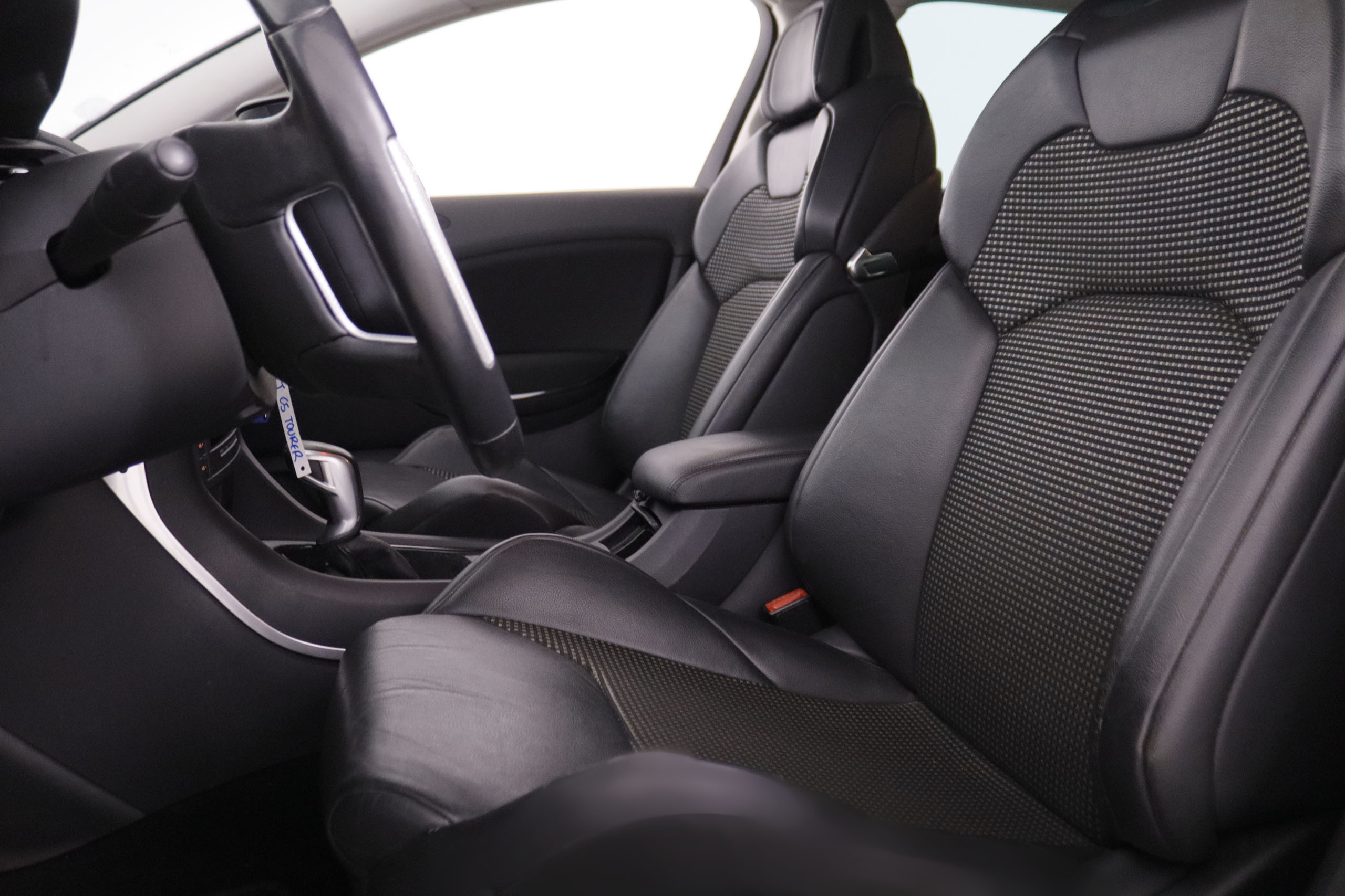 Citroën C5 Tourer 2.0 HDi Exclusive - foto 19