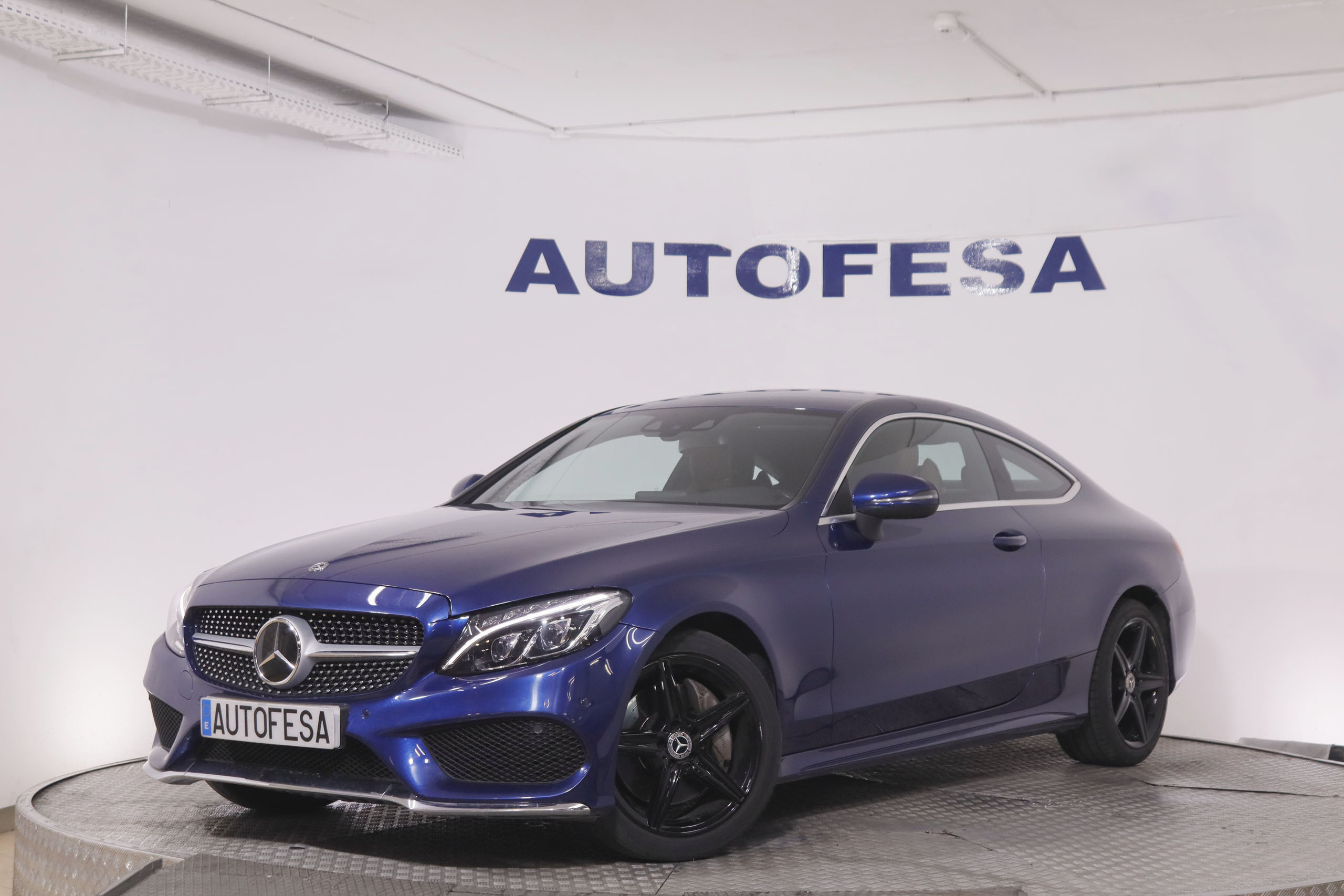 Mercedes-Benz Clase C 300 Coupe 9G-TRONIC AMG
