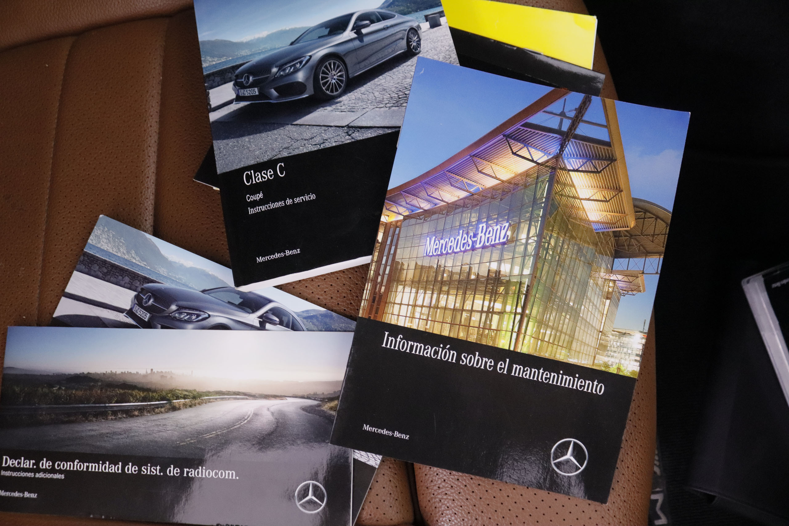 Mercedes-Benz Clase C 300 Coupe 9G-TRONIC AMG - foto 25