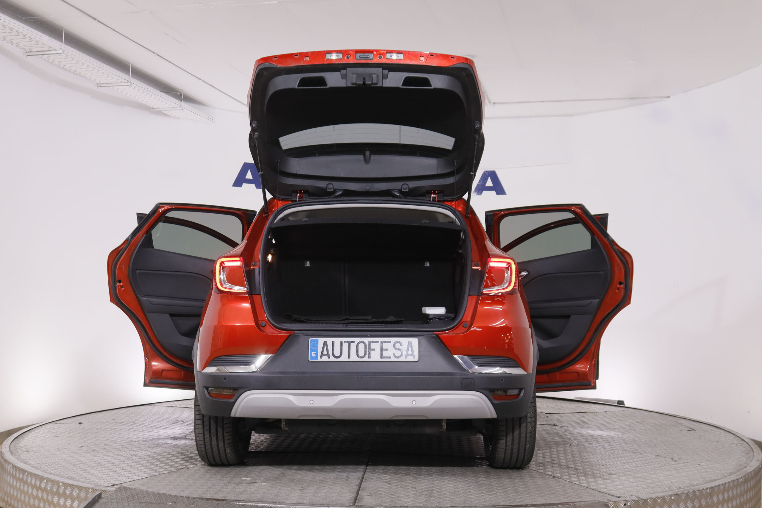 Renault Captur E-Tech Plug-IN Intens - foto 9