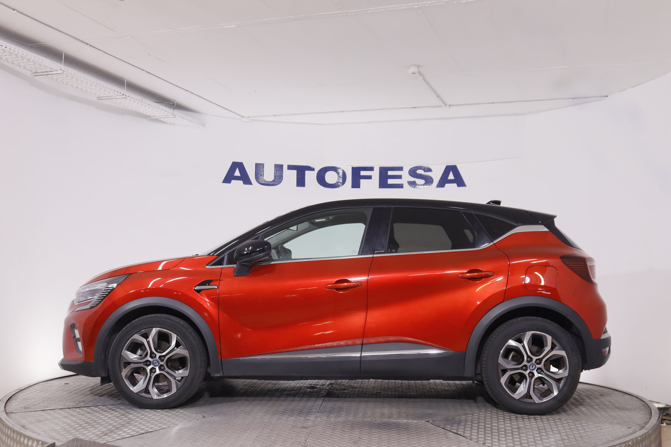 Renault Captur E-Tech Plug-IN Intens - foto 4