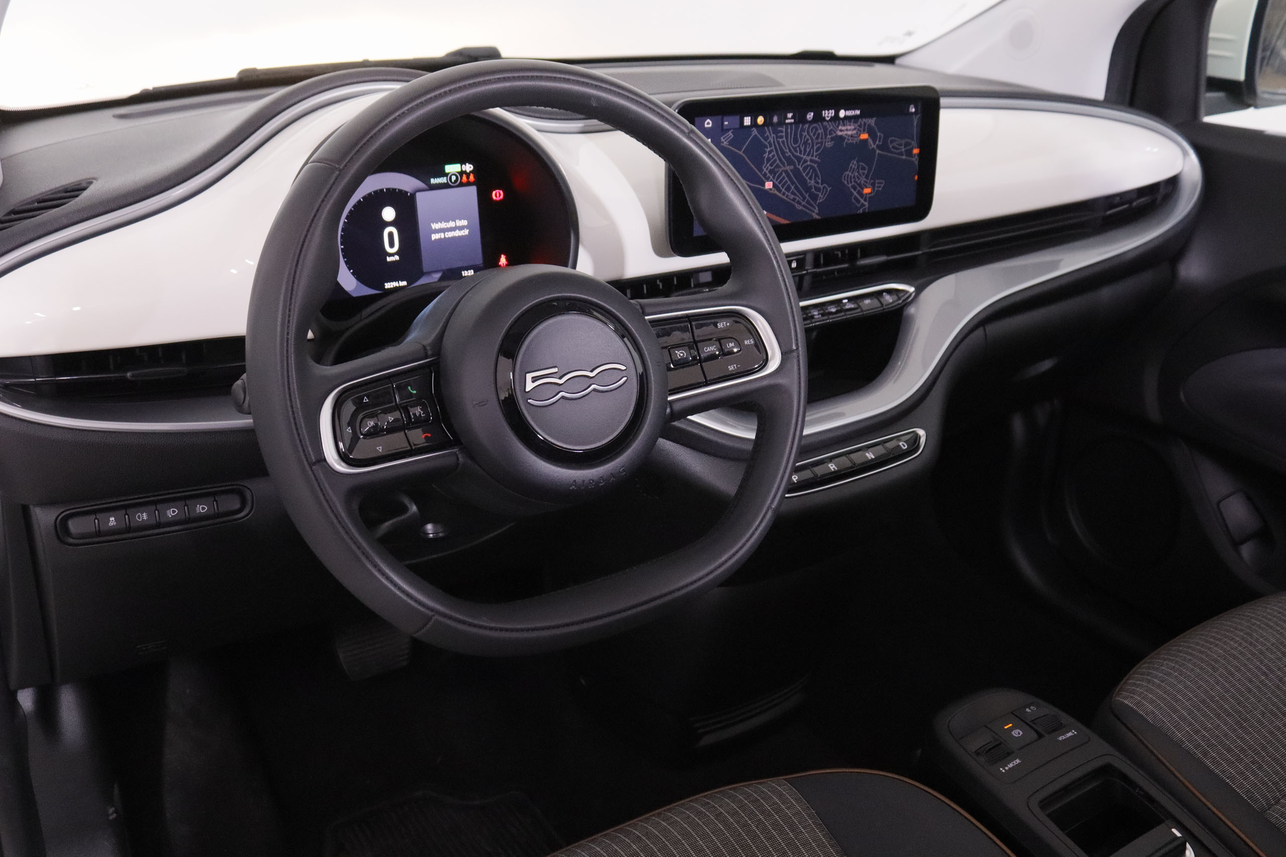 Fiat 500e 500C E Icone Eléctrico - foto 13