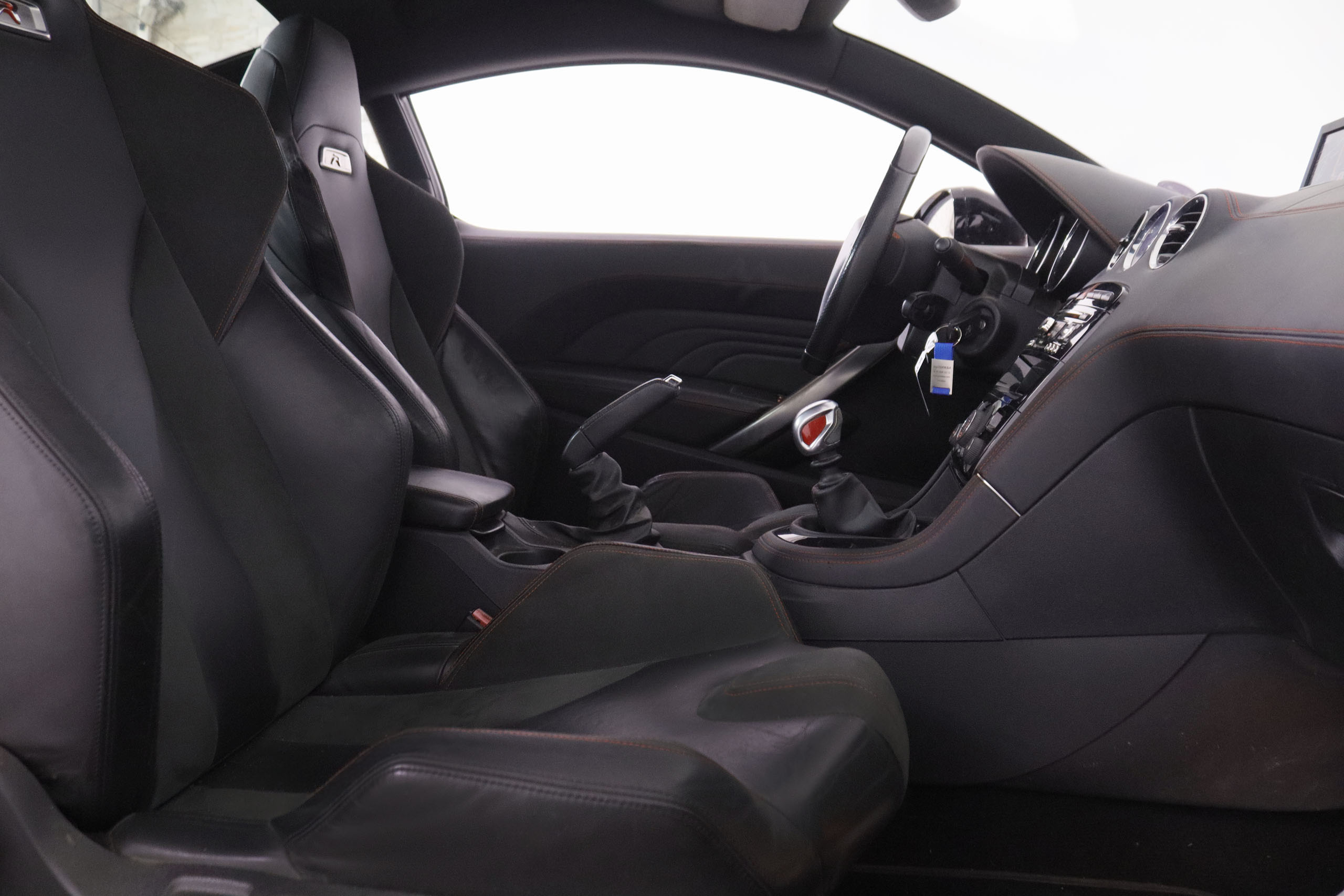 Peugeot RCZ 1.6 THP R Peugeot Sport - foto 18