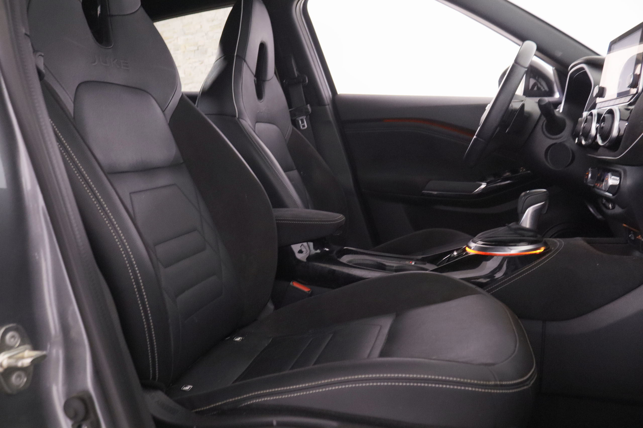 Nissan Juke 1.0 DIG-T N-Desing - foto 19