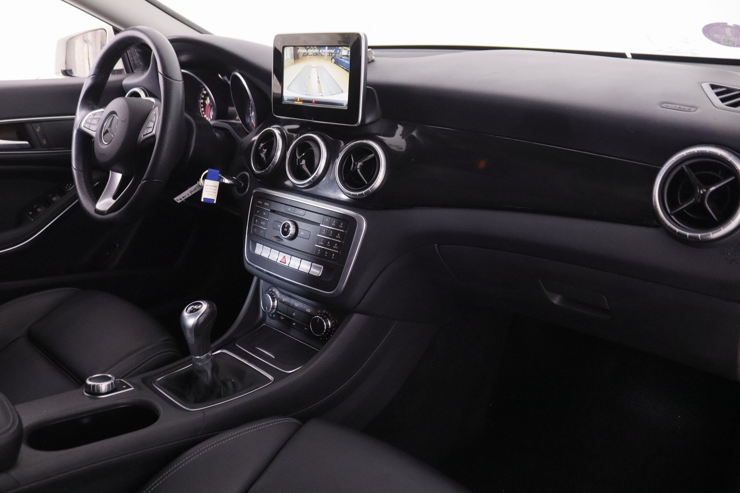 Mercedes-Benz CLA Clase CLA 180i Urban - foto 12