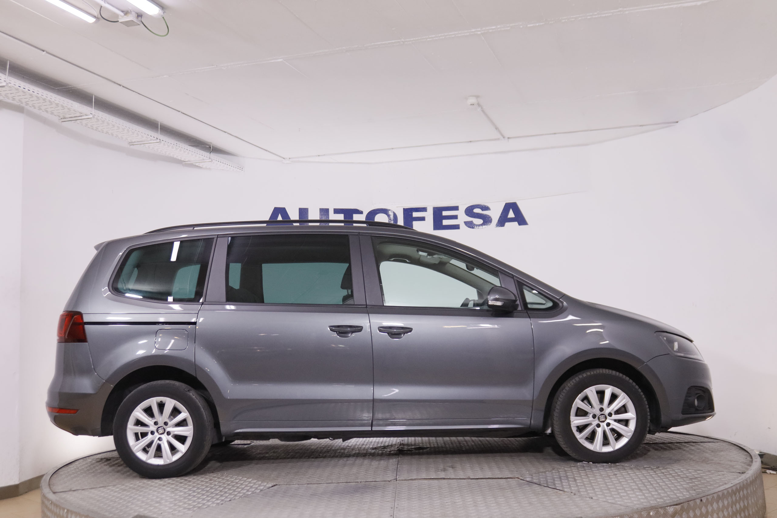 SEAT Alhambra 2.0 TDI 7 plazas - foto 8