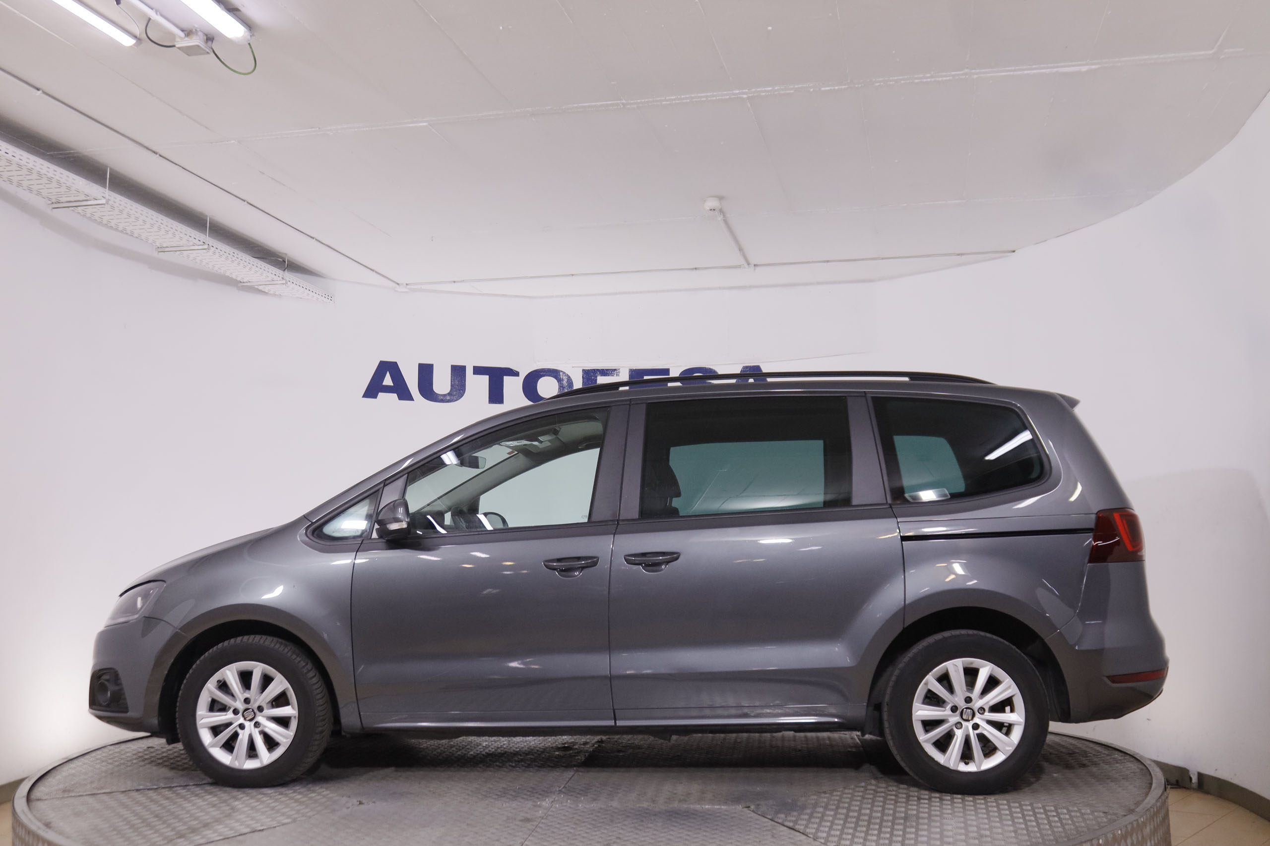 SEAT Alhambra 2.0 TDI 7 plazas - foto 4