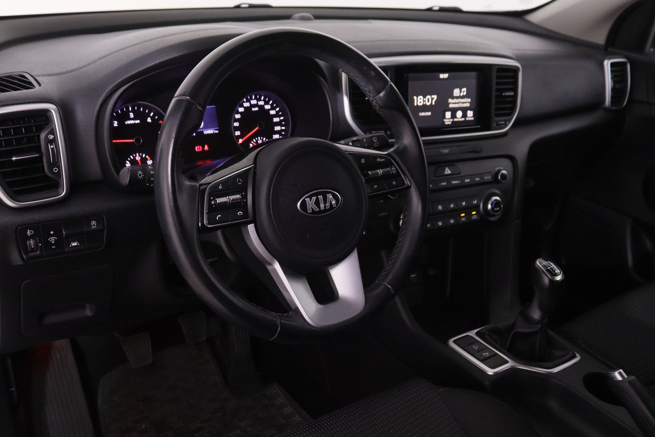 Kia Sportage 1.6 CRDi Active 4x2 - foto 11
